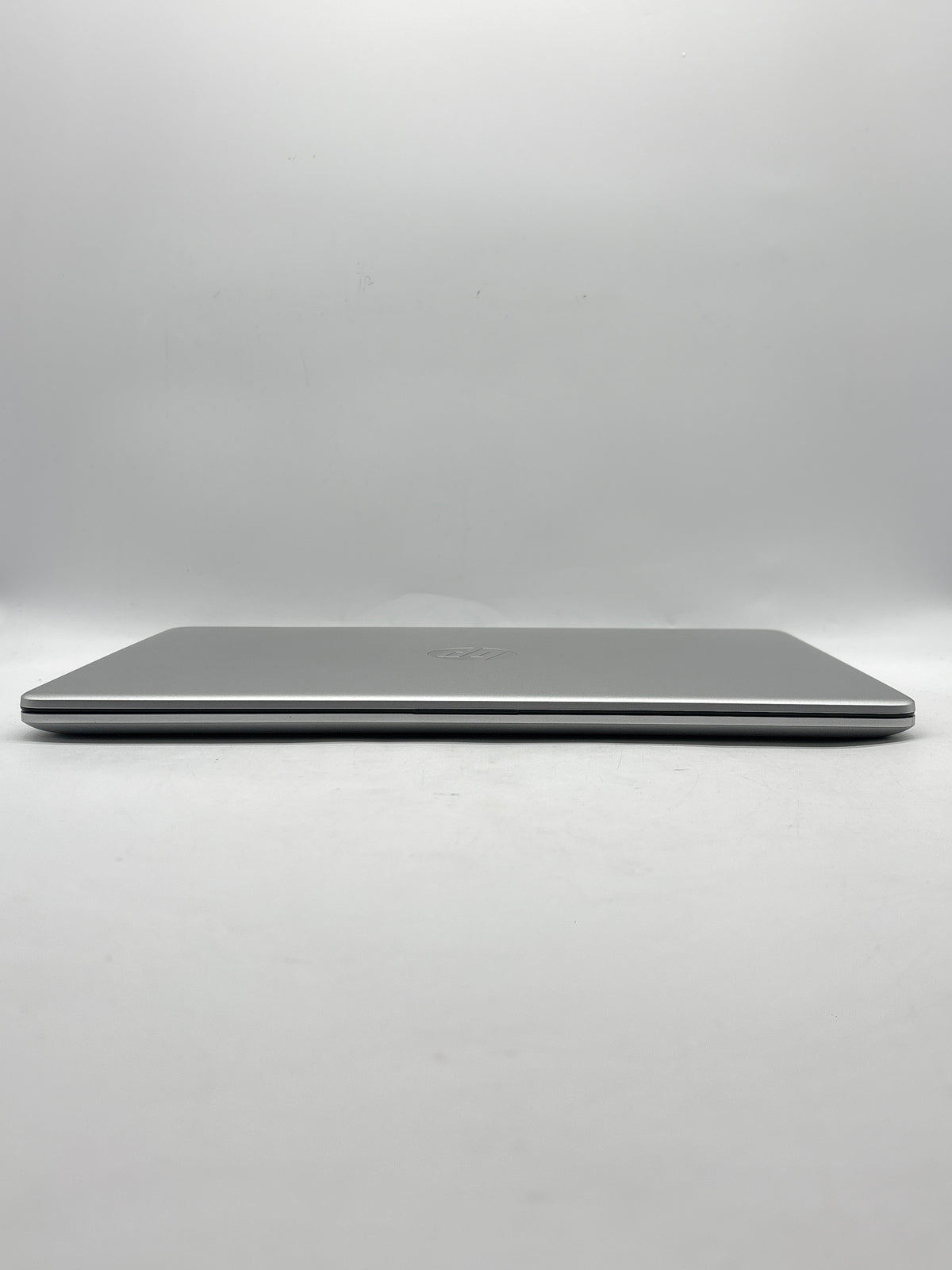 HP 15-dy1091wm 15" Intel Core i3-1005G1 8GB RAM 256GB SSD Gray - Bad Keyboard