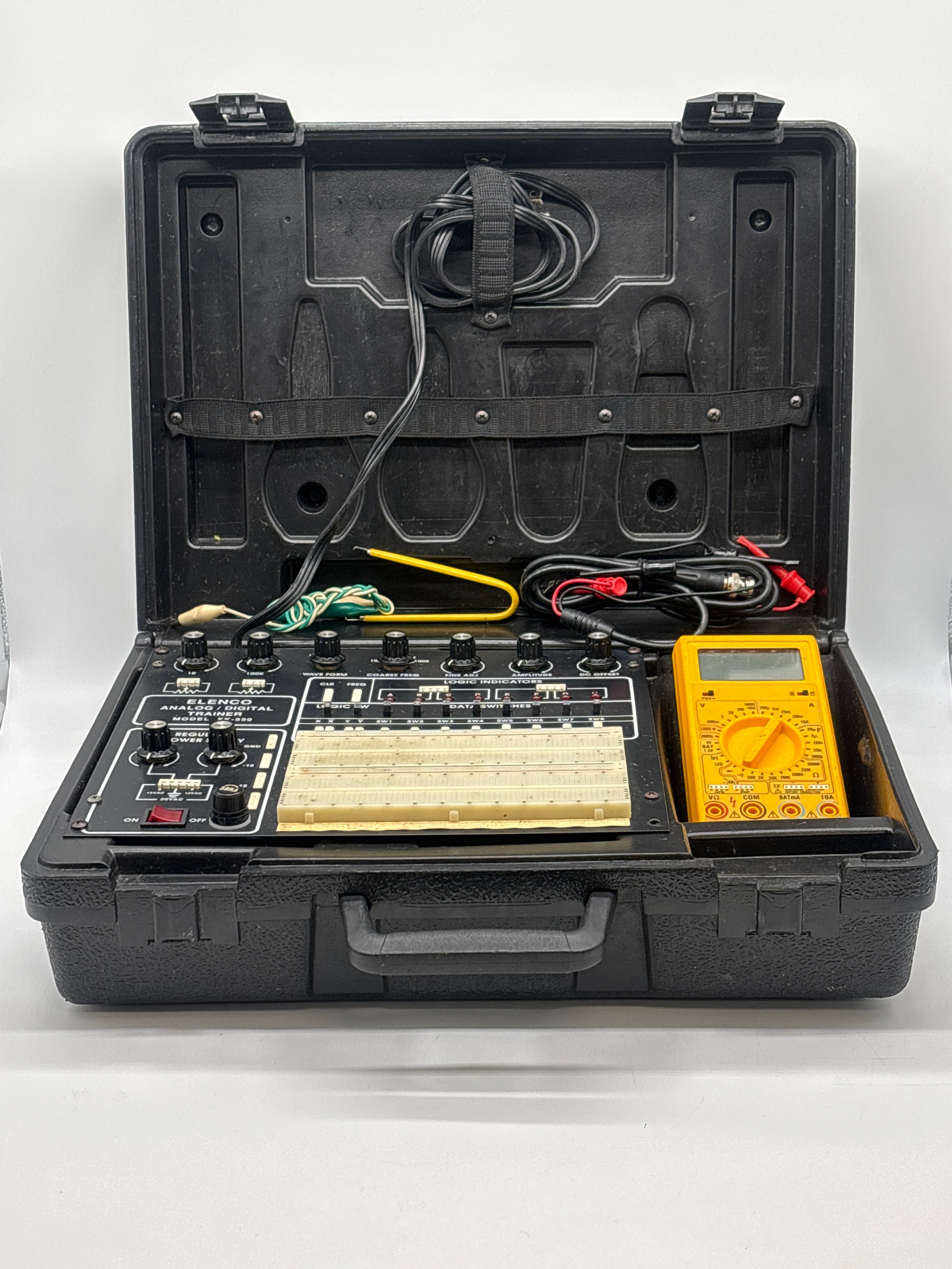 Elenco XK550 Digital/Analog Trainer with case - For Parts
