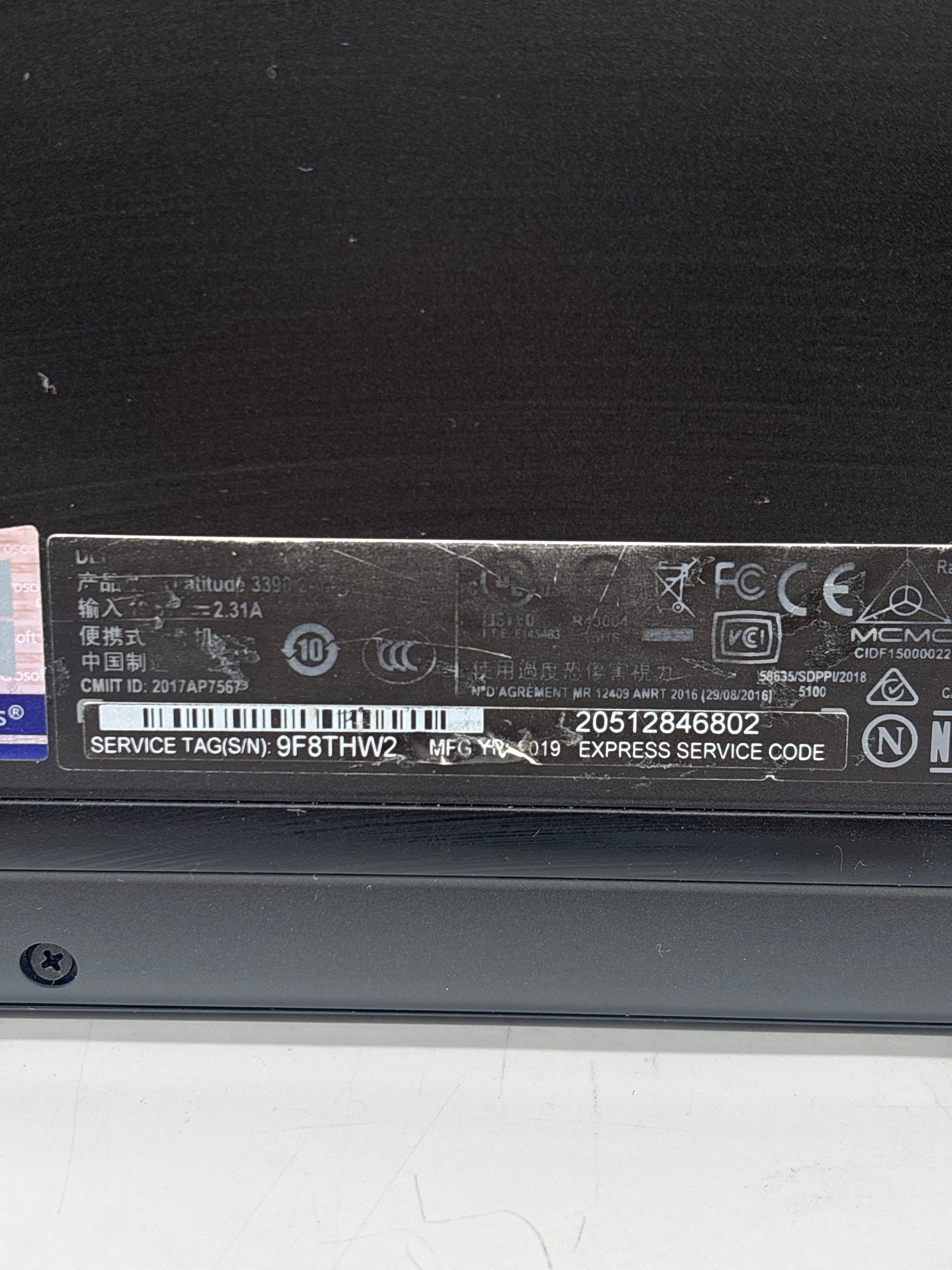 Dell Latitude 3390 2 in 1 i5-8350U 16GB RAM 256GB SSD - For Parts (Read DESC)