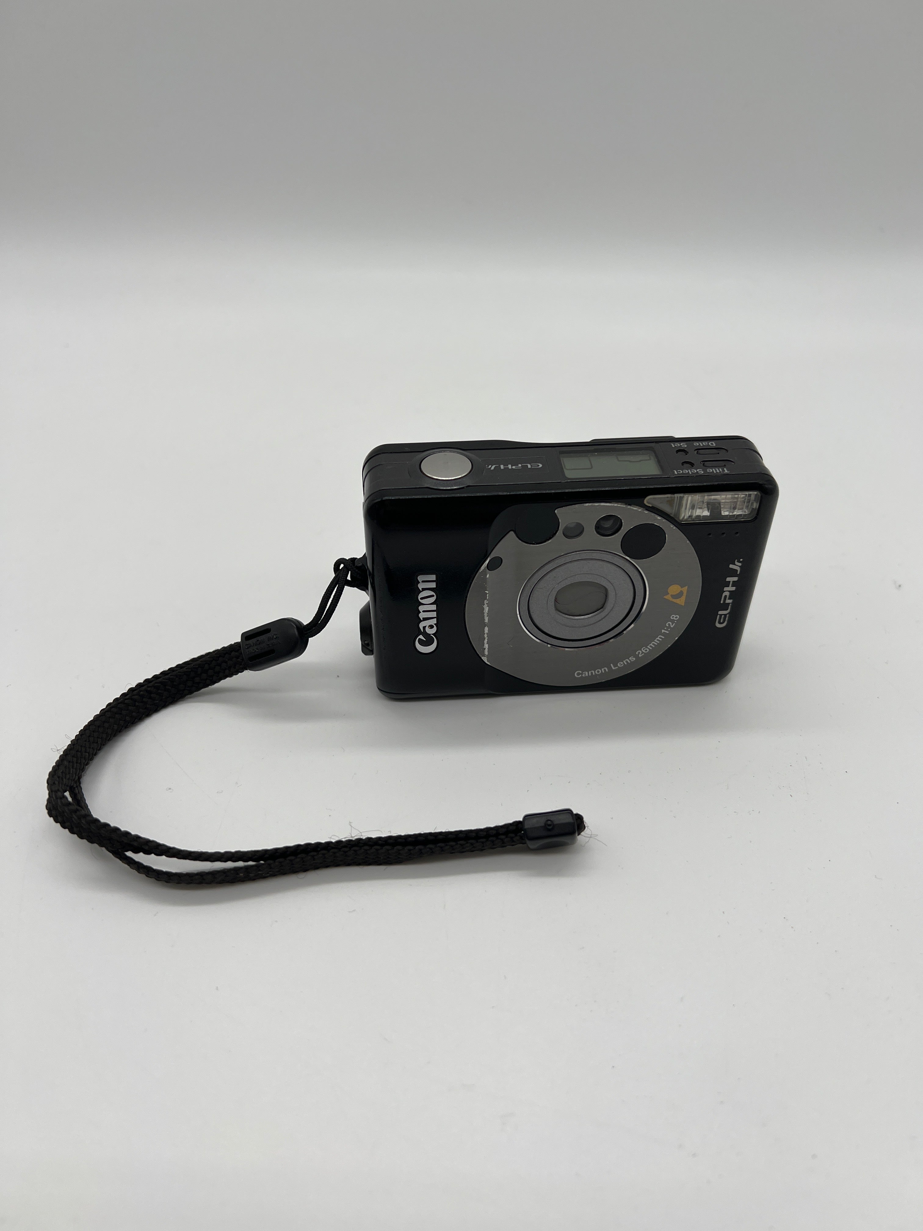 Canon ELPH Jr Point & Shoot APS Film Camera 26mm wide angle Lens W/case