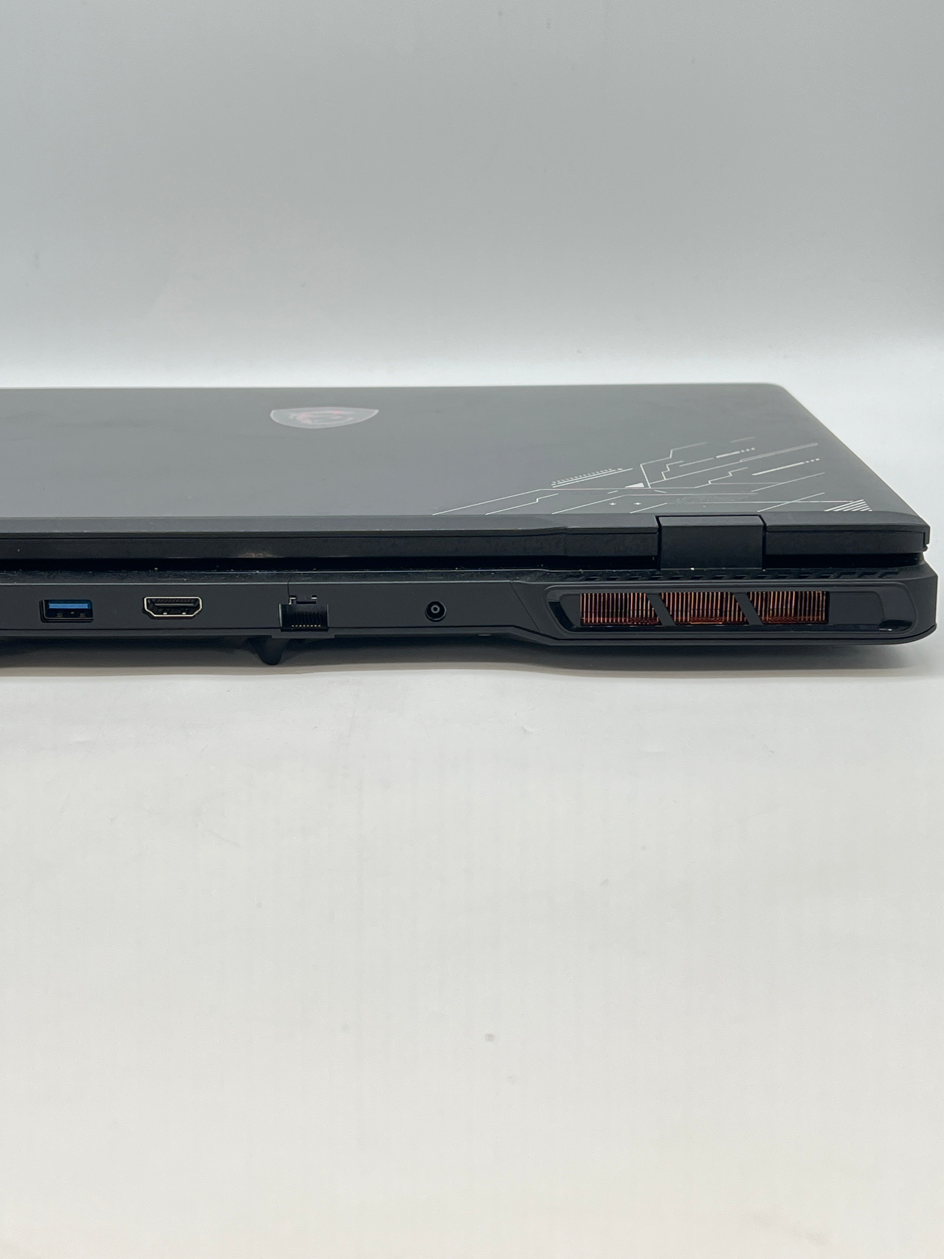MSI Crosshair 16 HX AI D2XWGKG Ultra 7 255HX 32GB RAM 1TB SSD RTX 5070 - For Parts Read