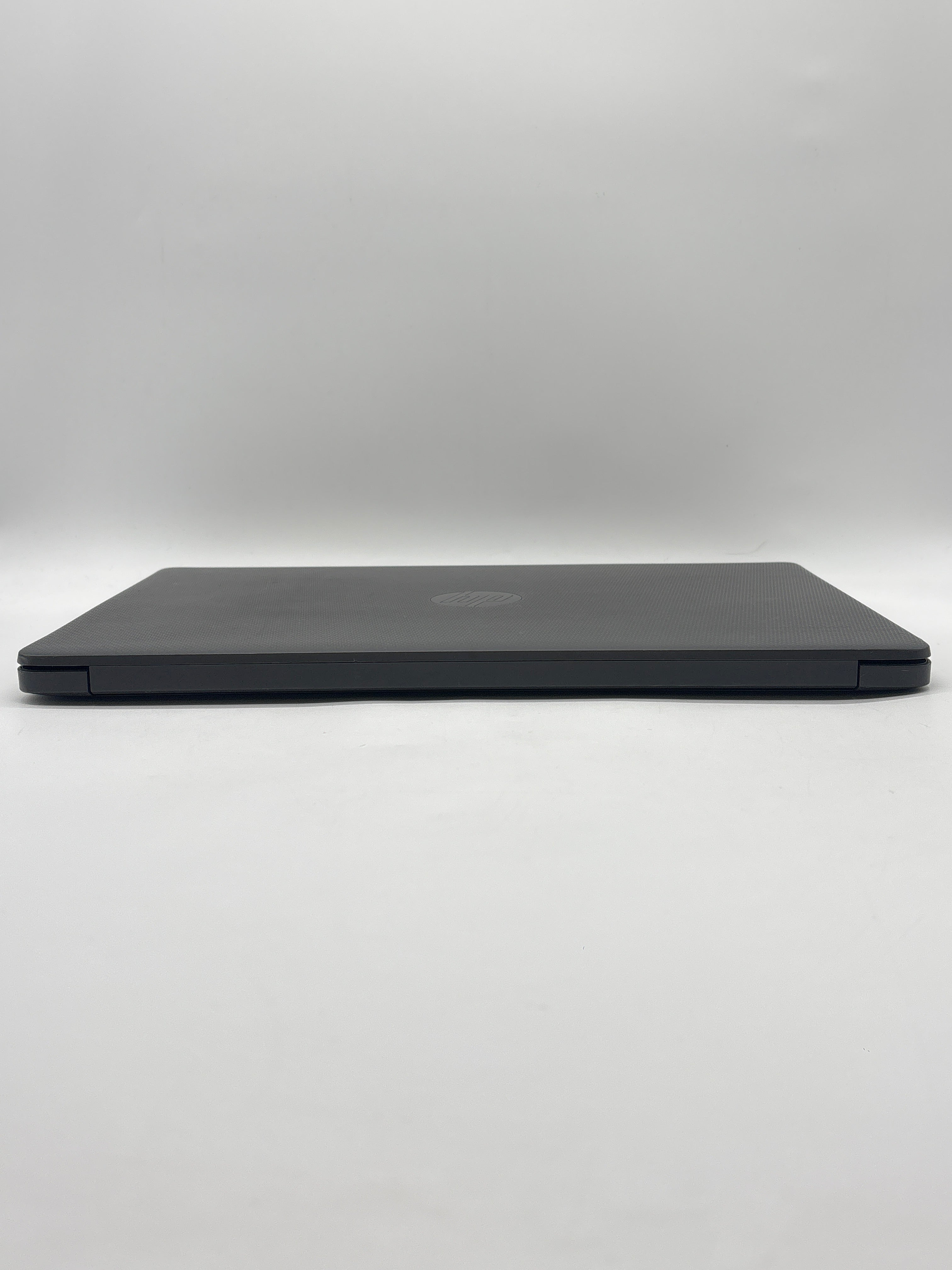 HP 255 G9 Ryzen 3 5425U 8GB RAM 128GB SSD - For Parts (Read DESC)