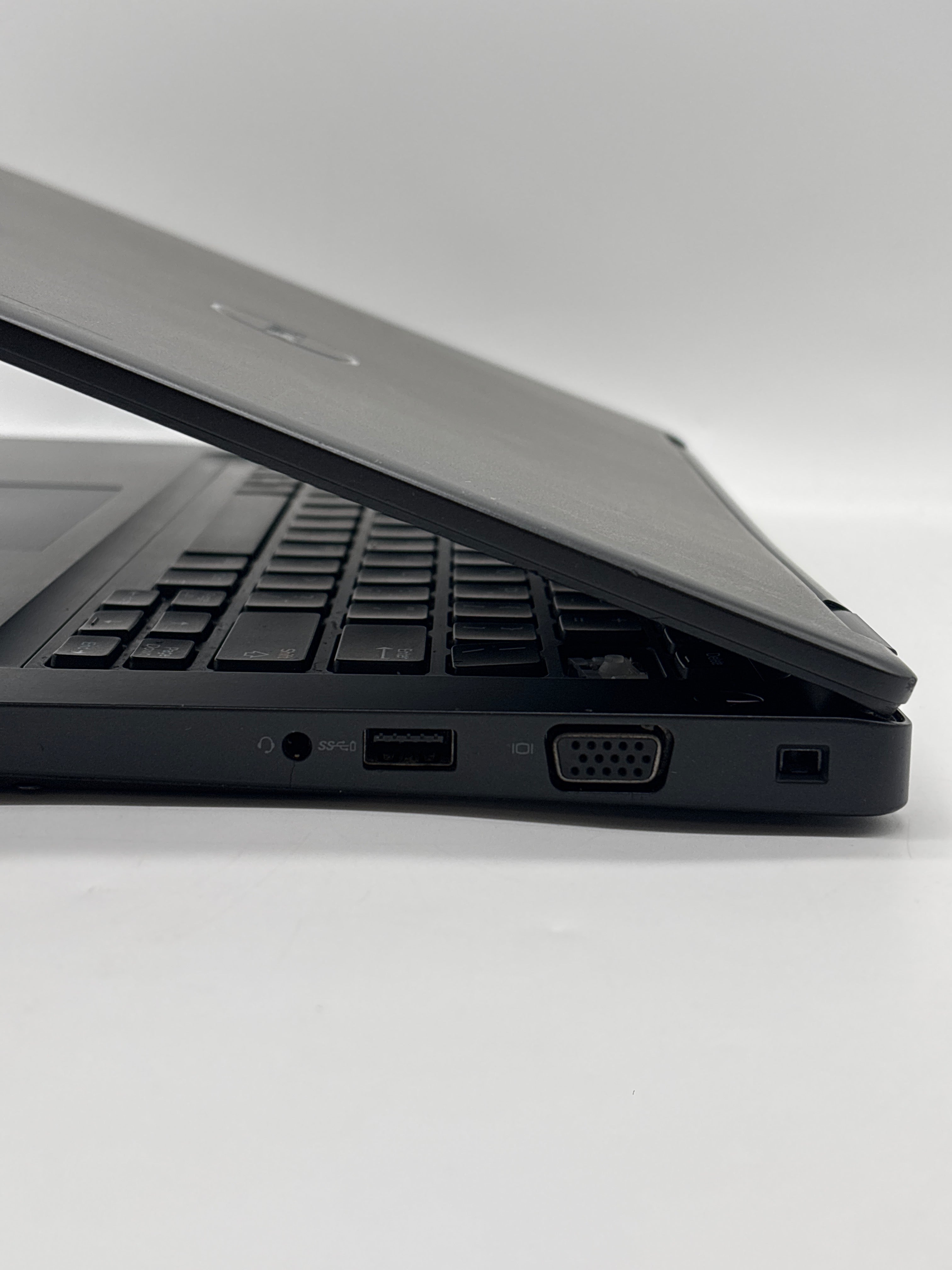 Dell Latitude 5480 i5-6200U 8GB RAM 128GB SSD - Key Missing