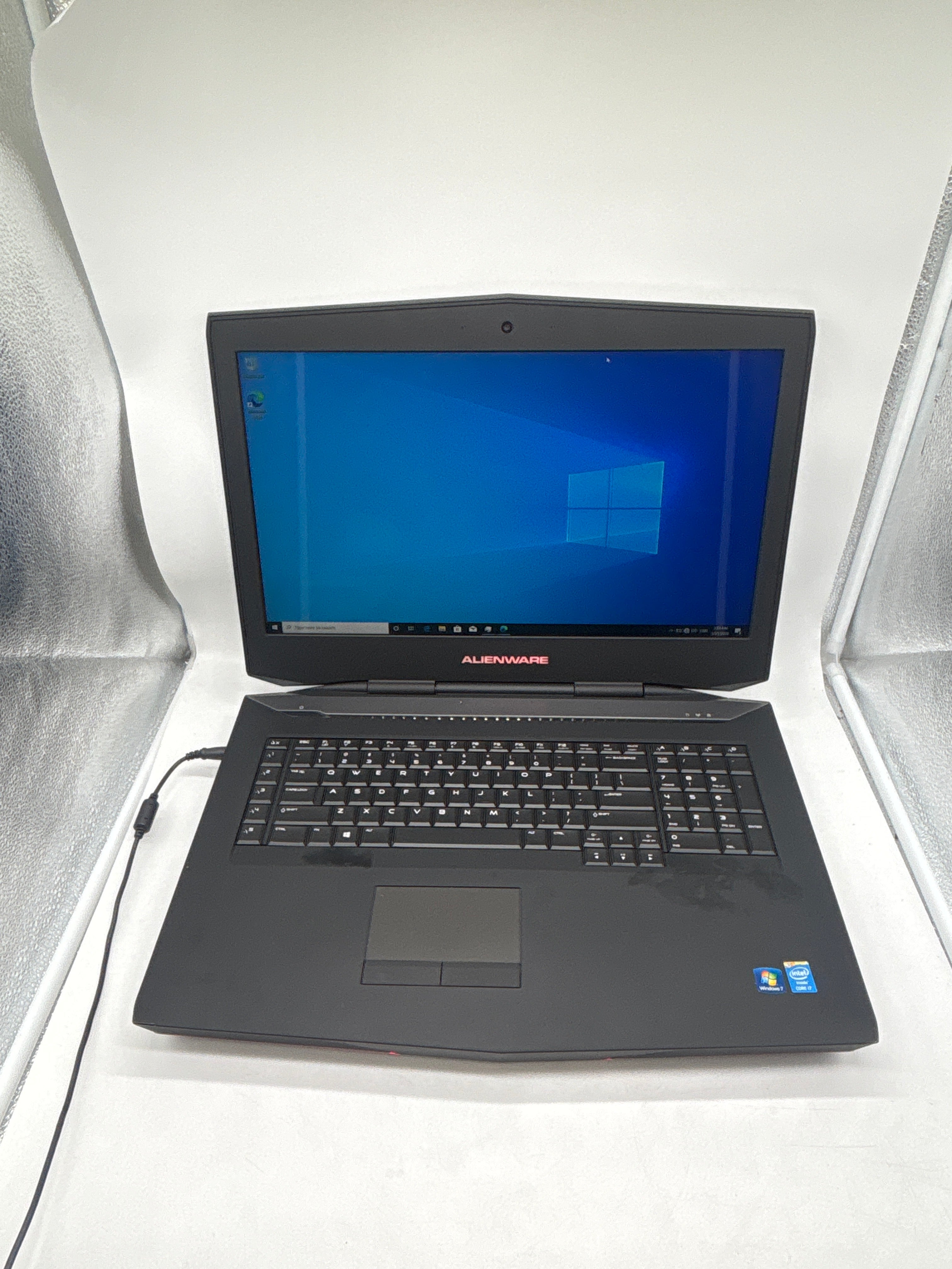 Alienware 18 i7-4930MX 32GB RAM 512GB SSD + 750GB HDD Dual GTX 780M - Used