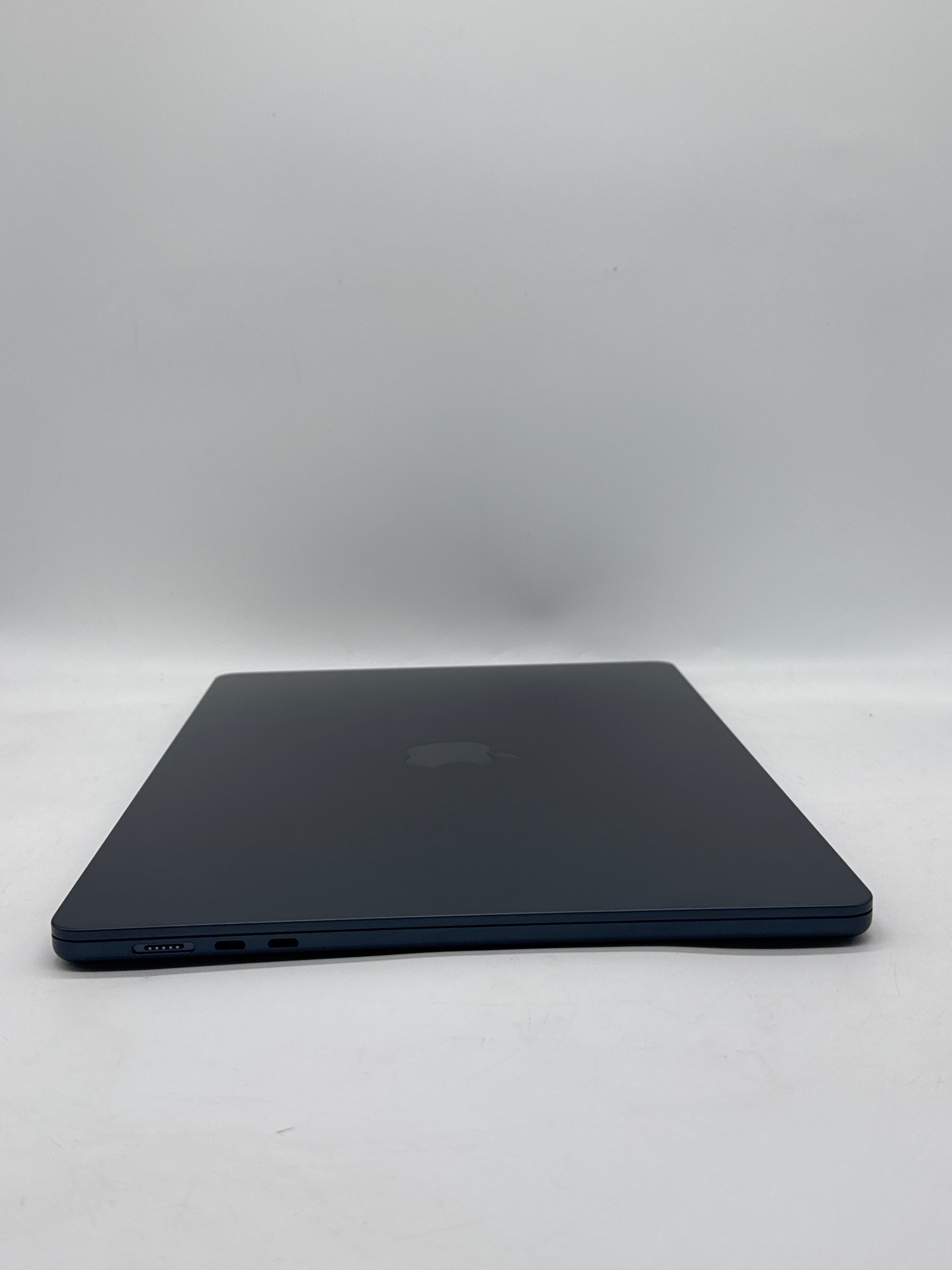 2026 Apple MacBook Air 15" M5 8C GPU 4.6GHz 16GB RAM 512GB SSD A3448