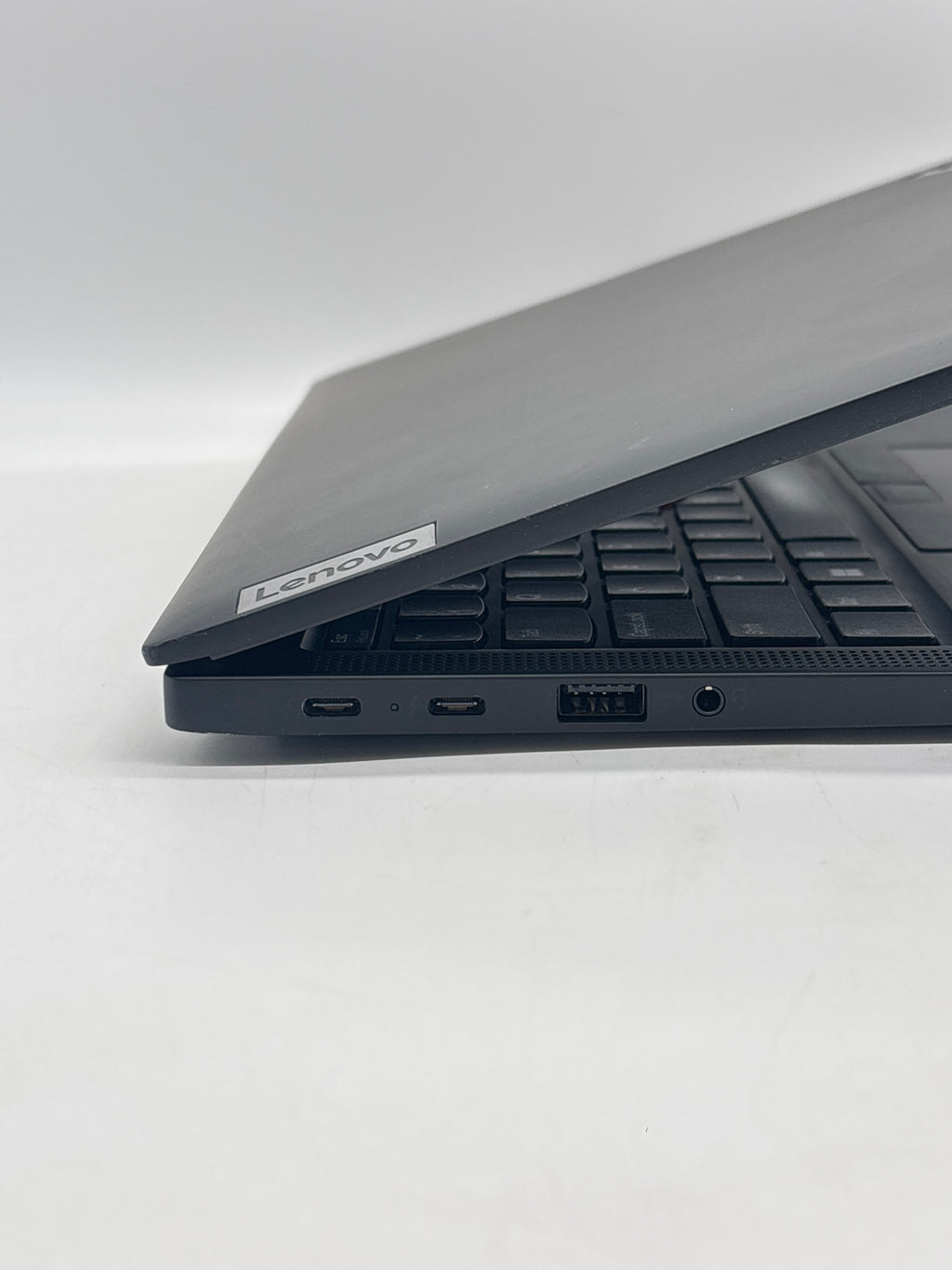 Lenovo ThinkPad X13 Gen 4 i7-1365U 16GB RAM 256GB SSD