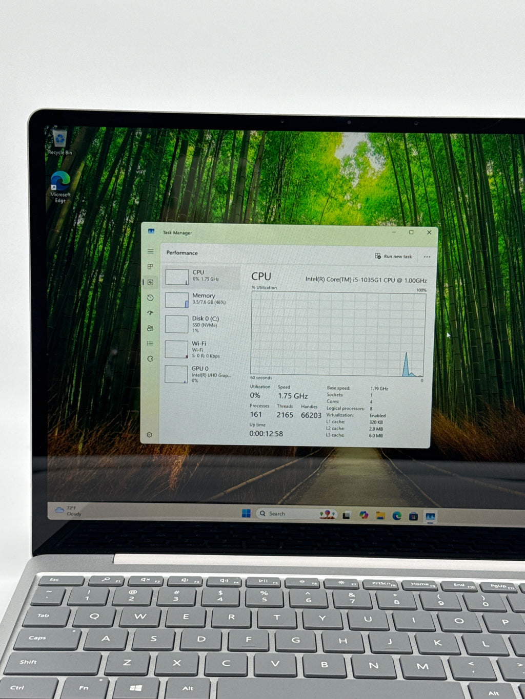 Microsoft Surface Laptop Go i5-1035G1 8GB RAM 128GB SSD