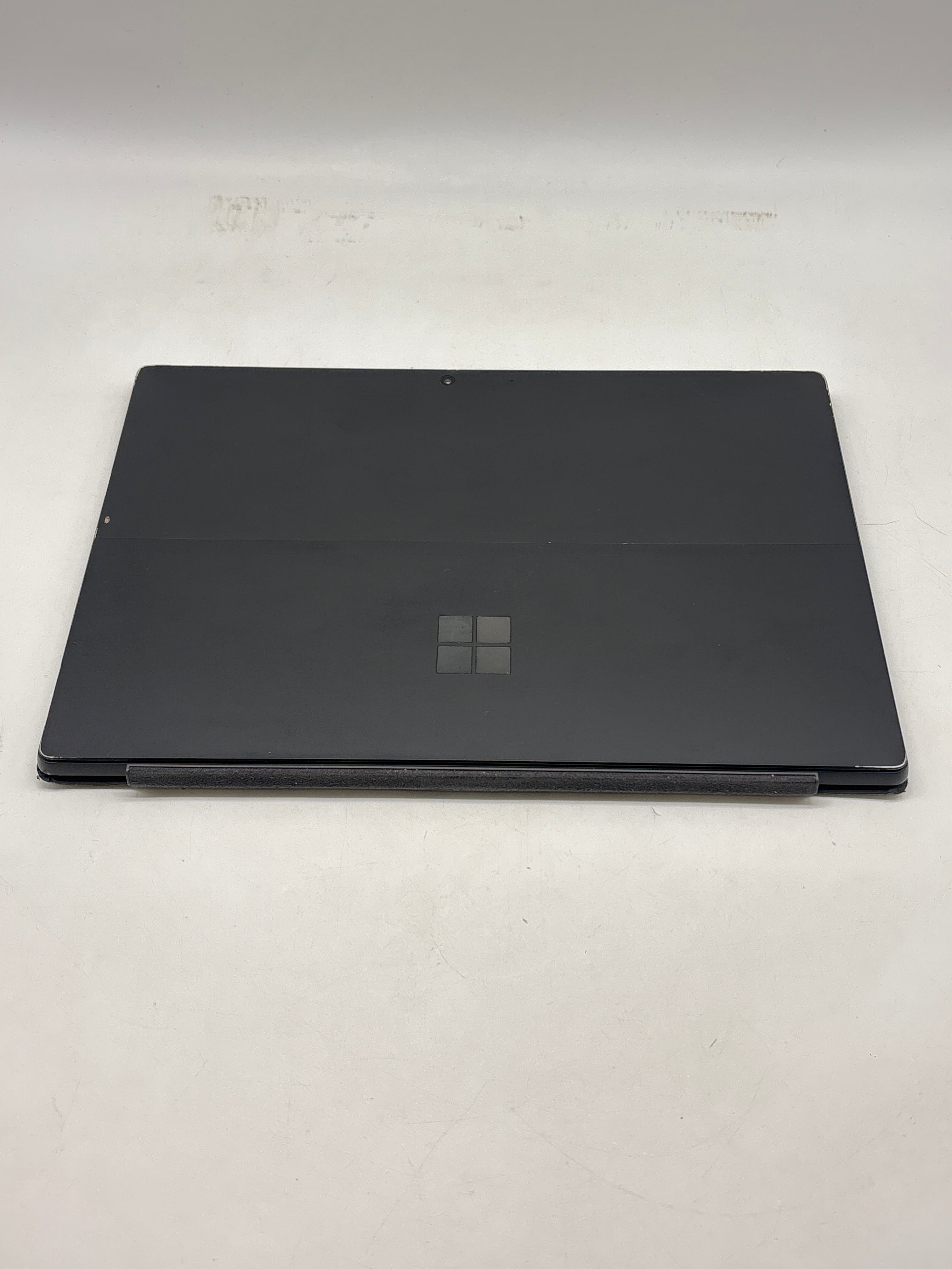 Microsoft Surface Pro 7+ 1960 12.3" Core i7-1165G7 16GB RAM 256GB SSD - Used