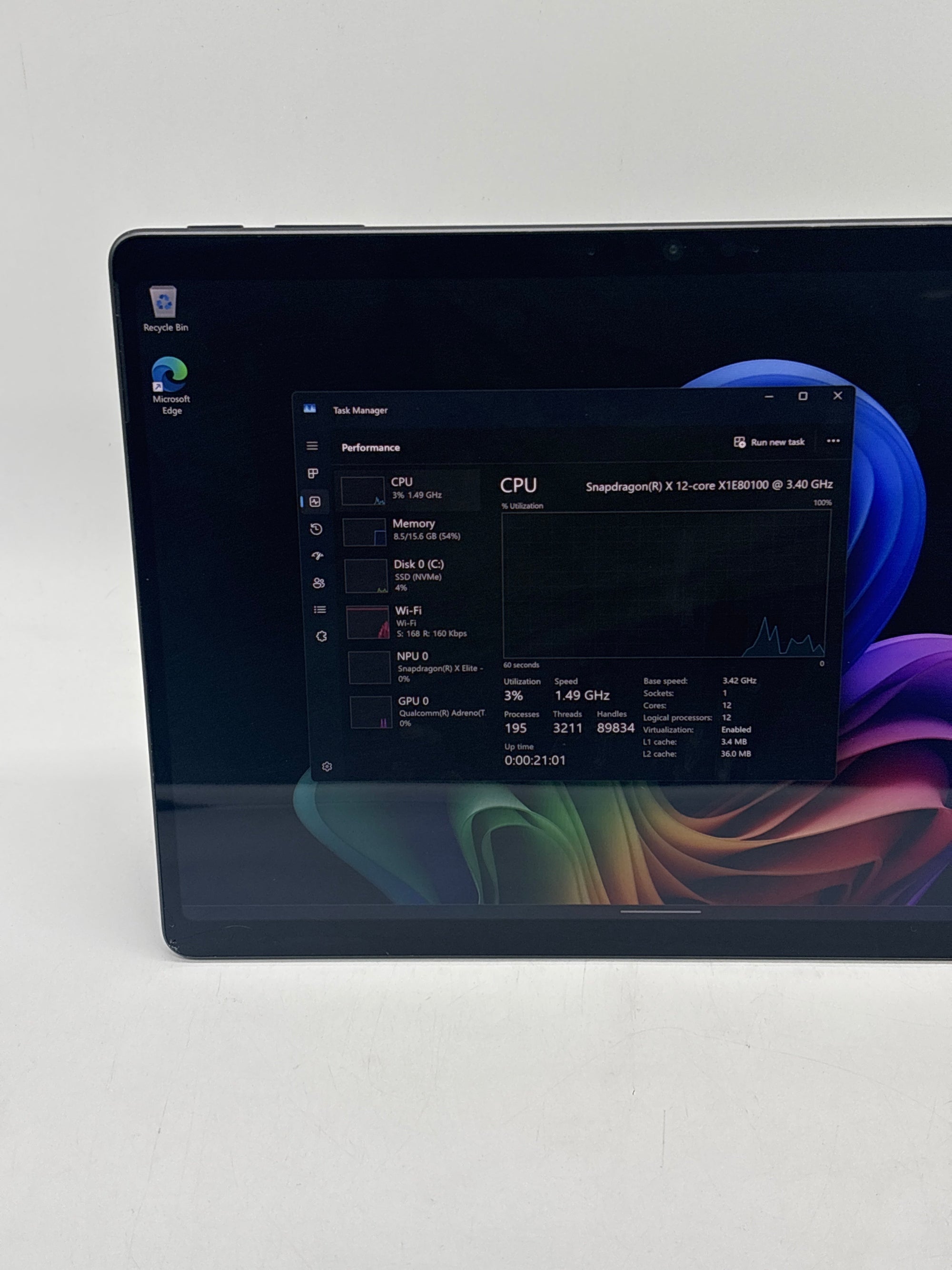 Microsoft 11th Edition 2076 Snapdragon X12 Core 16GB RAM 512GB SSD - Cracked Screen