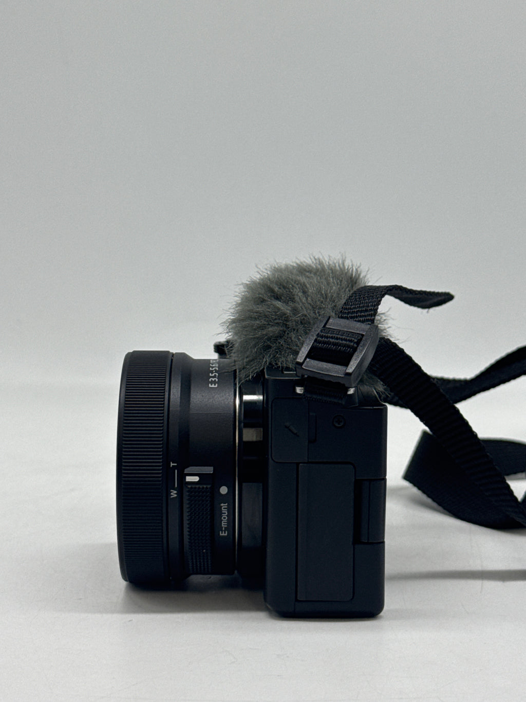 Sony ZV-E10 24MP Mirrorless w/ 16-50mm OSS II Lens Black - Used