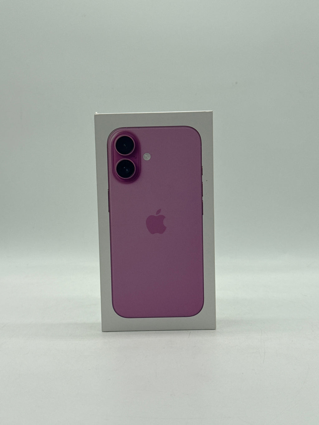 Apple iPhone 16 128GB Pink Unlocked - Used With Box