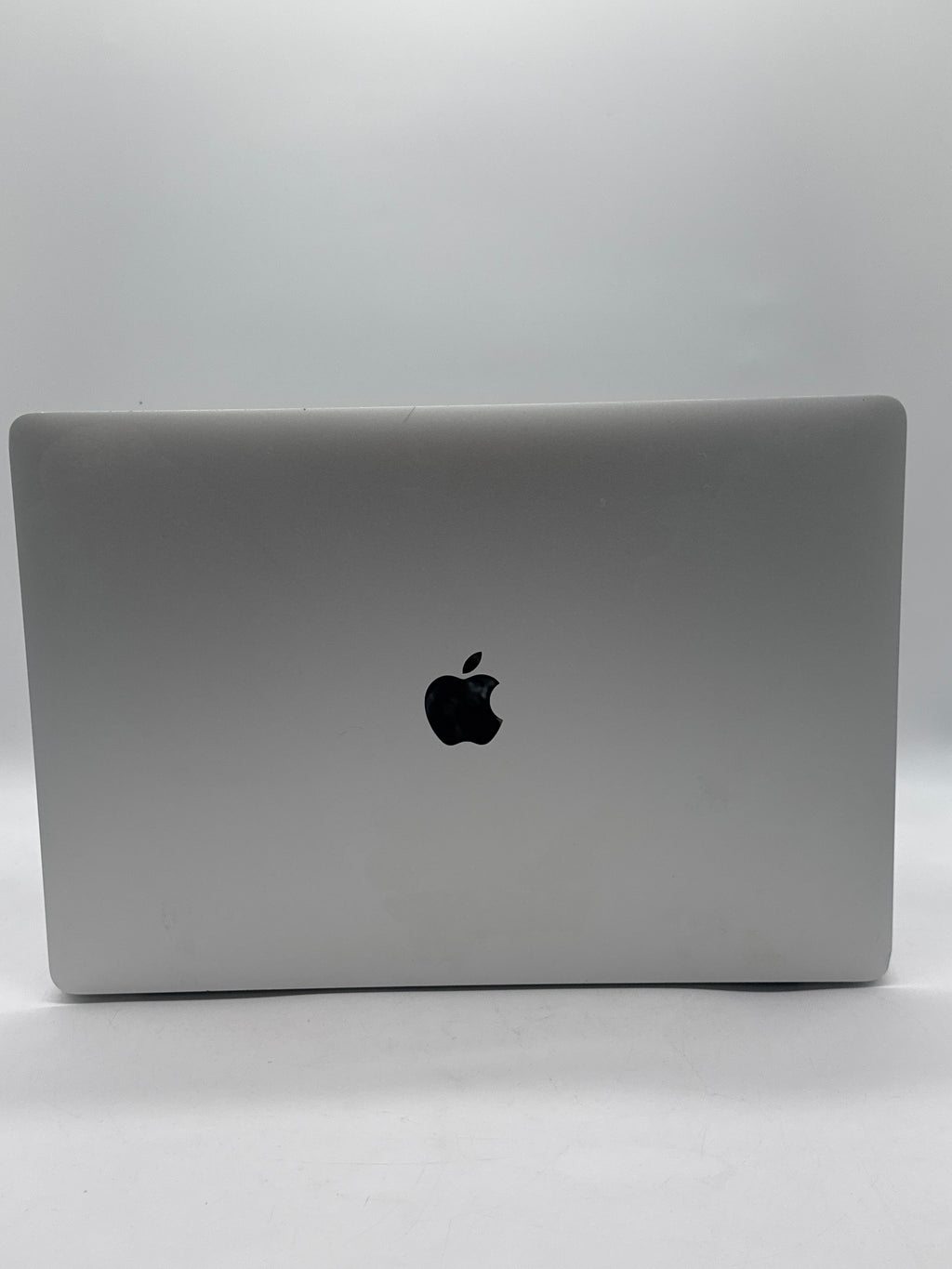 Apple MacBook Pro 15" A1990 i7 16B RAM 512GB SSD - Used