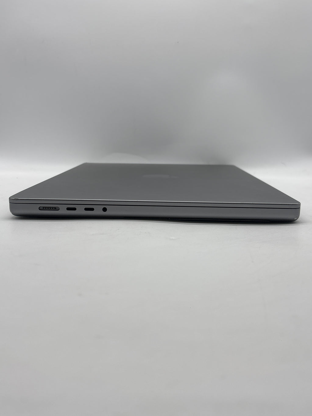 Apple MacBook Pro 16" A2485 M1 Pro 16GB RAM 512GB SSD Space Gray - For Parts