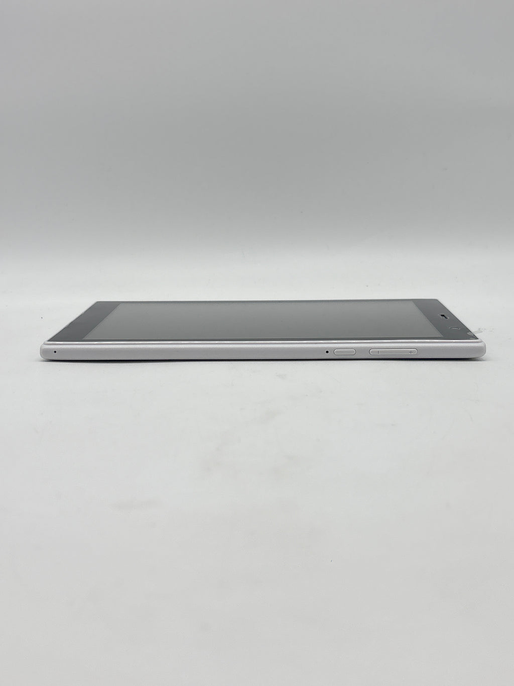 Foxx T8 Plus Tablet 3GB RAM 32GB SSD White Wi-Fi and 4G With Box