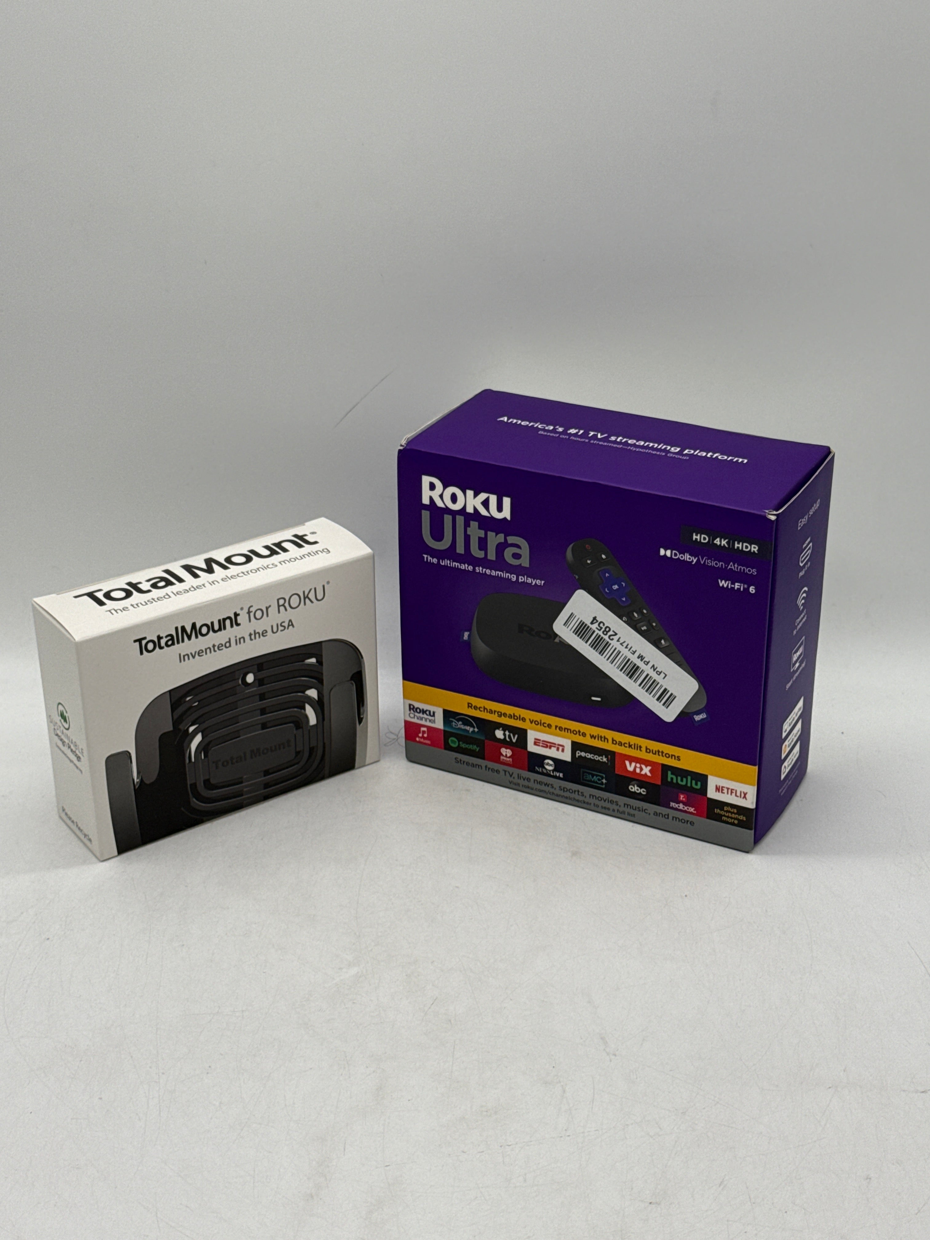 Roku Ultra 4850R 4K HDR Dolby Vision Bluetooth Wi-Fi 6 Voice Remote Bundle - New