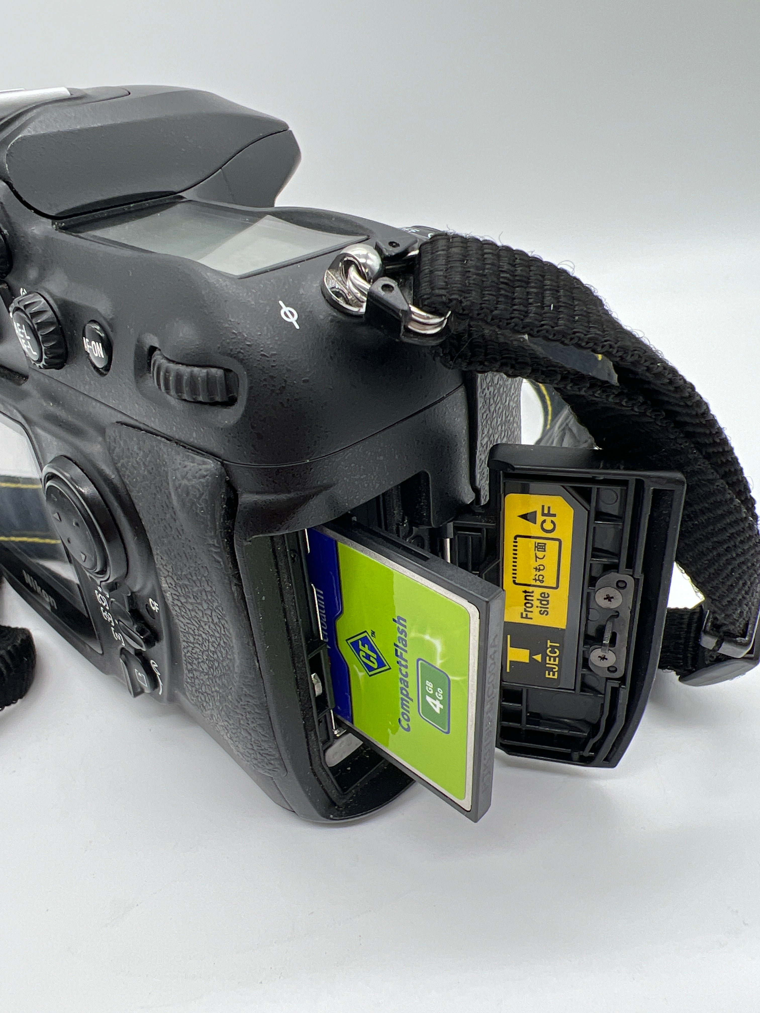 Nikon D200 Digital Camera Body (Shutter Count 64,217)