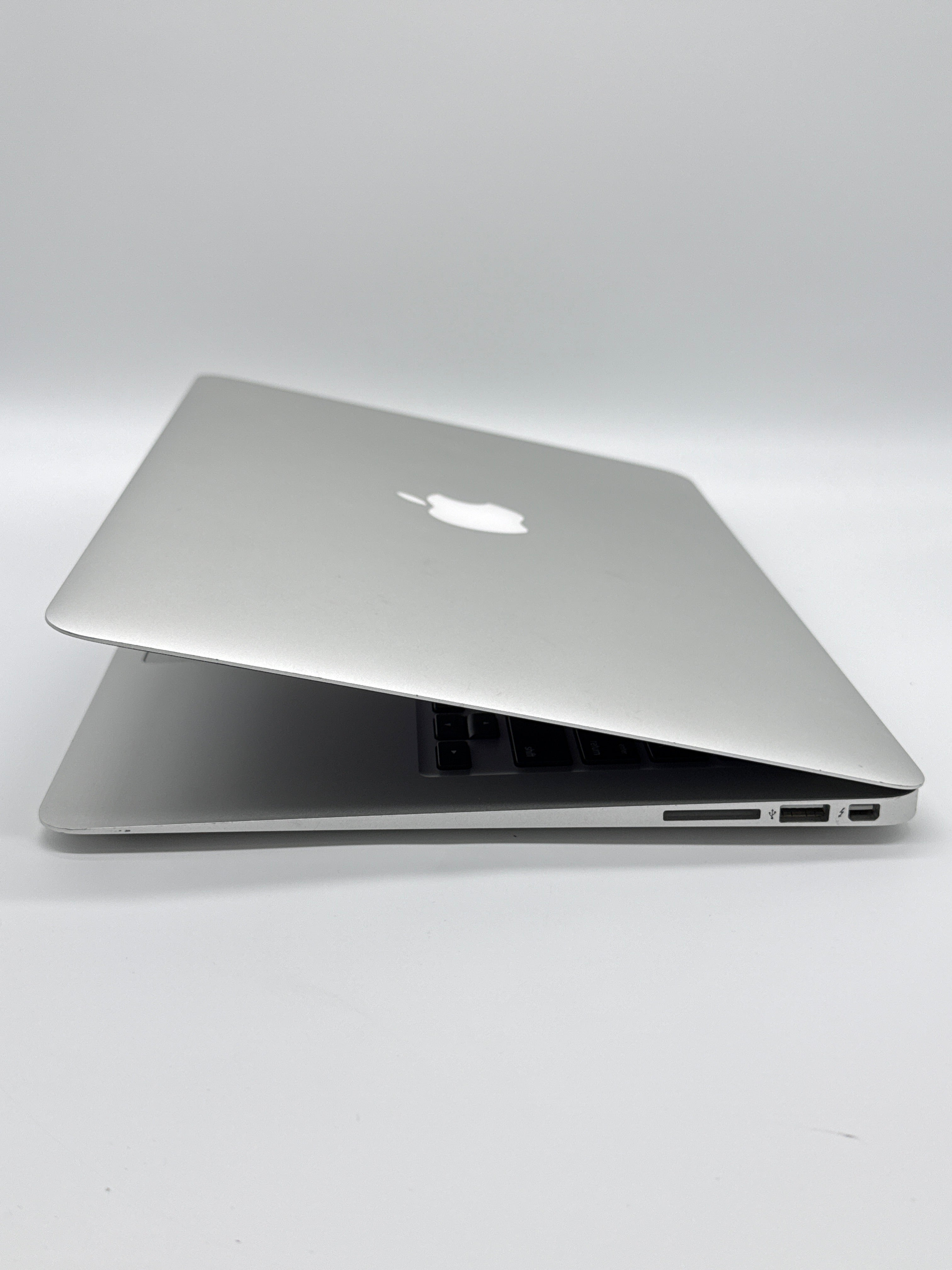 Apple MacBook Air 13" A1466 2017 Intel i5 8GB RAM 128GB SSD Silver