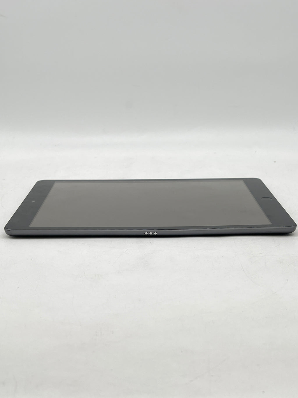 Apple iPad (9th Gen) A2602 Wi Fi Space Gray 64GB - Used