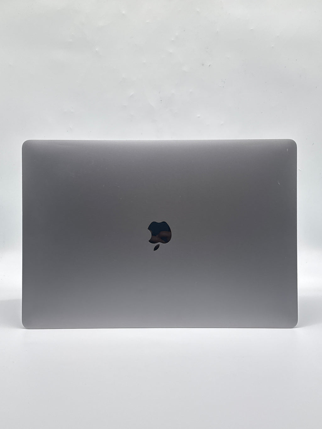 Apple MacBook Pro 16" A2141 2019 Core i7 16GB RAM 1TB SSD Silver - READ