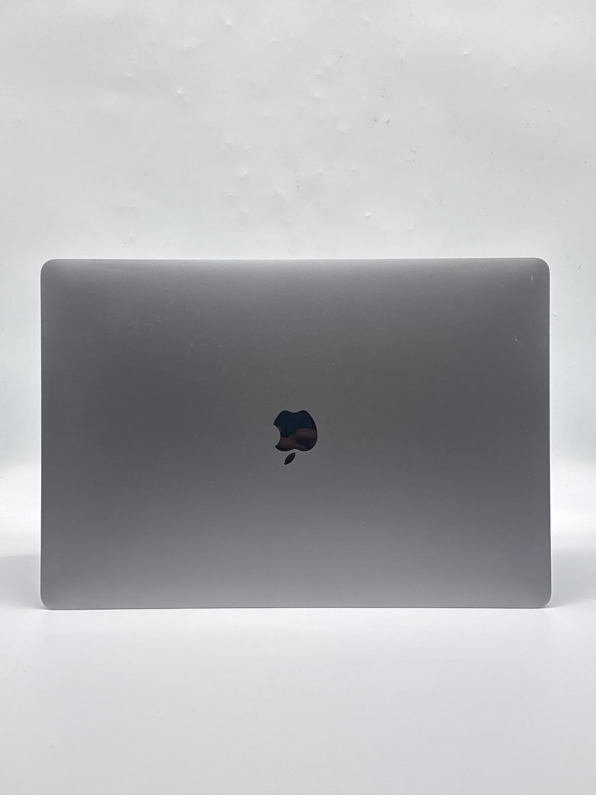 Apple MacBook Pro 16" A2141 2019 Core i7 16GB RAM 1TB SSD Silver - READ
