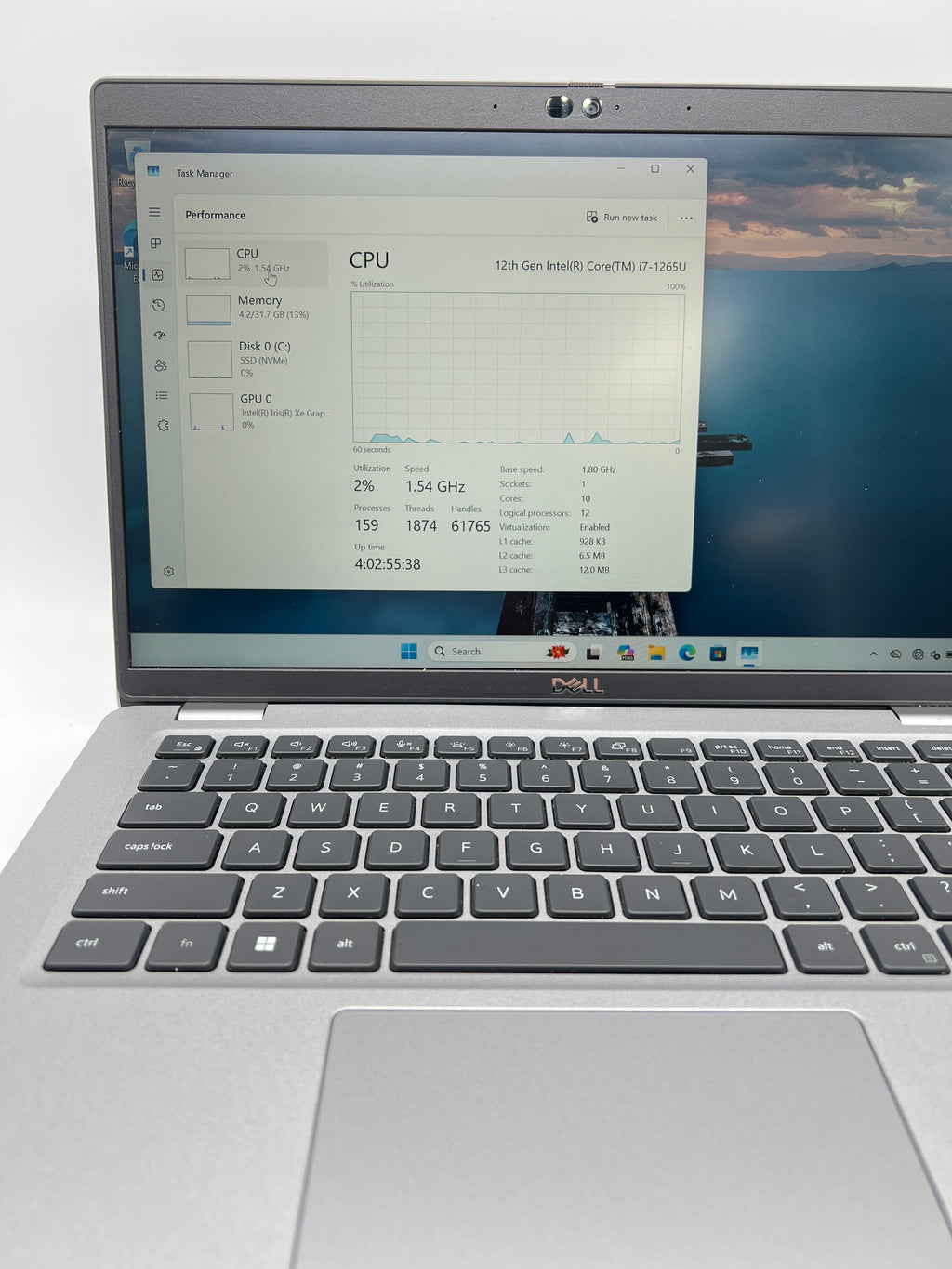 Dell Latitude 5430 14 in Intel Core i7 12th Gen 32 GB RAM 512 GB SSD Silver Used
