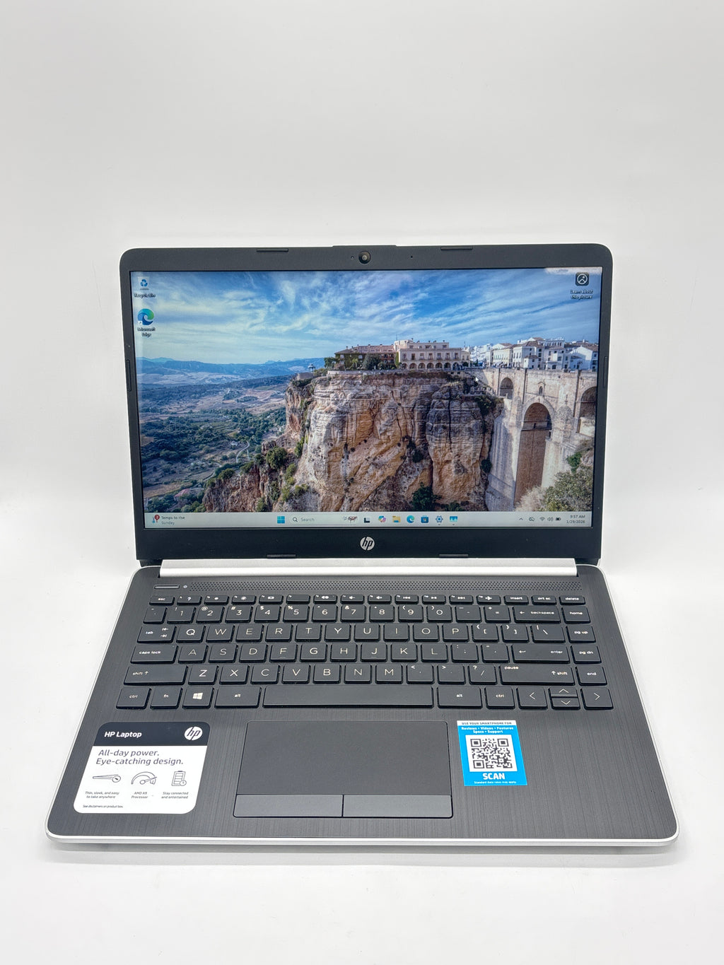 HP 14-dk0002dx 4GB RAM 128GB SSD - For Parts (Chipped Corner)