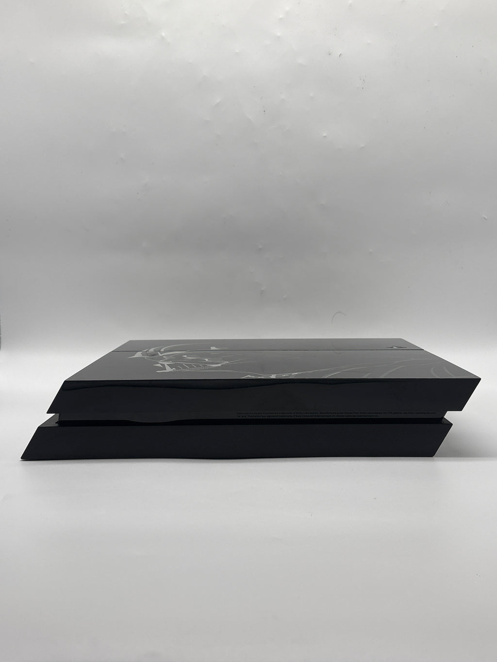 Sony PlayStation 4 Limited Edition Darth Vader 500GB CUH-1215A - Used
