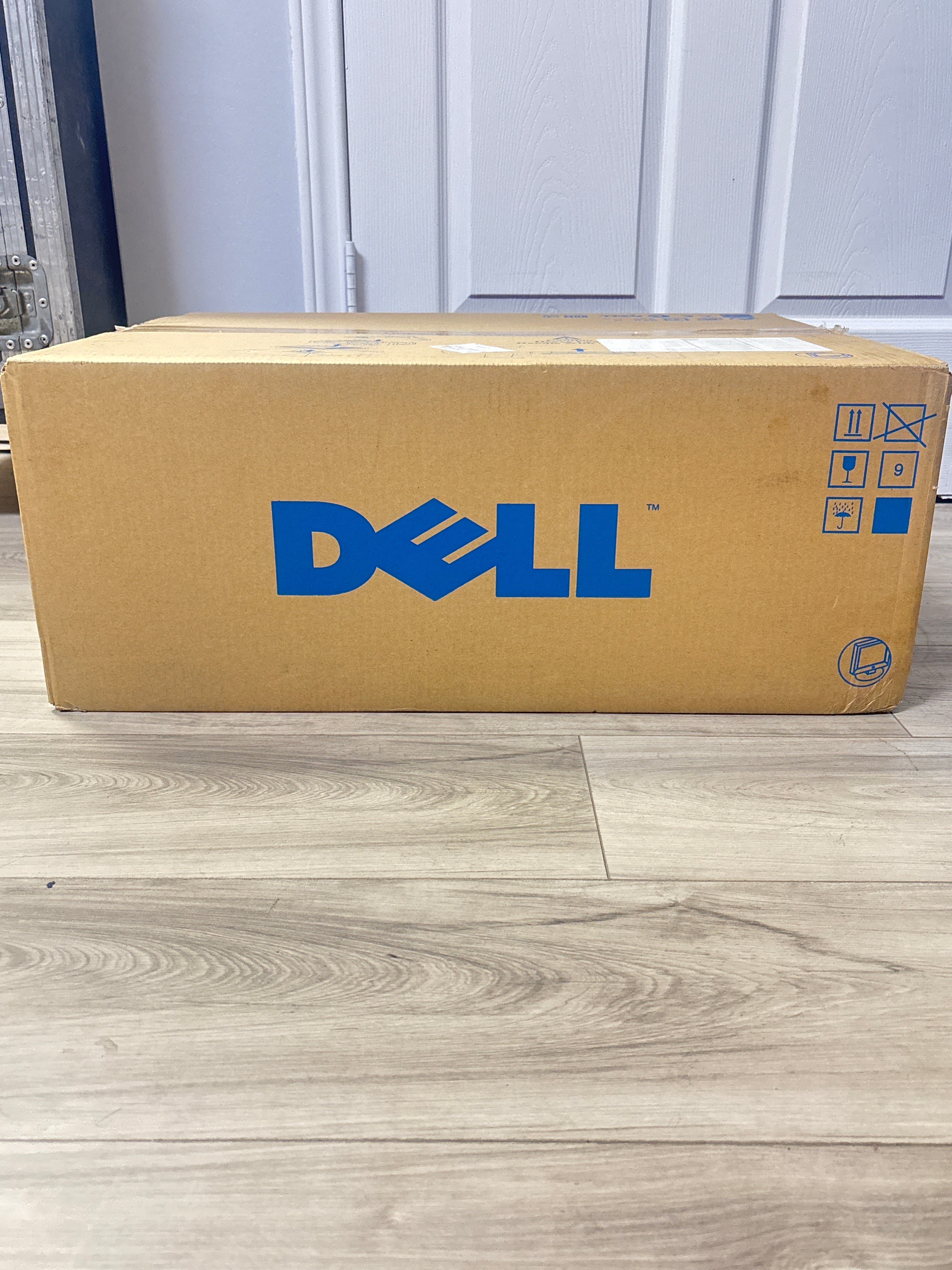Dell UltraSharp 2407WFP 24" Widescreen LCD Monitor - New Open Box
