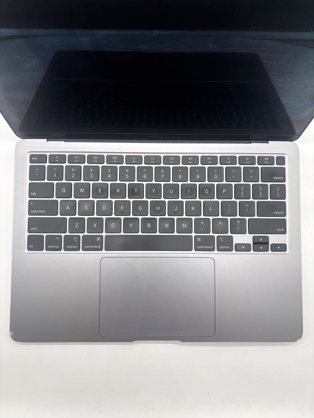 Apple MacBook Air 13.3" A2179 2020 i3 8GB RAM 128GB SSD - For Parts (No OS)