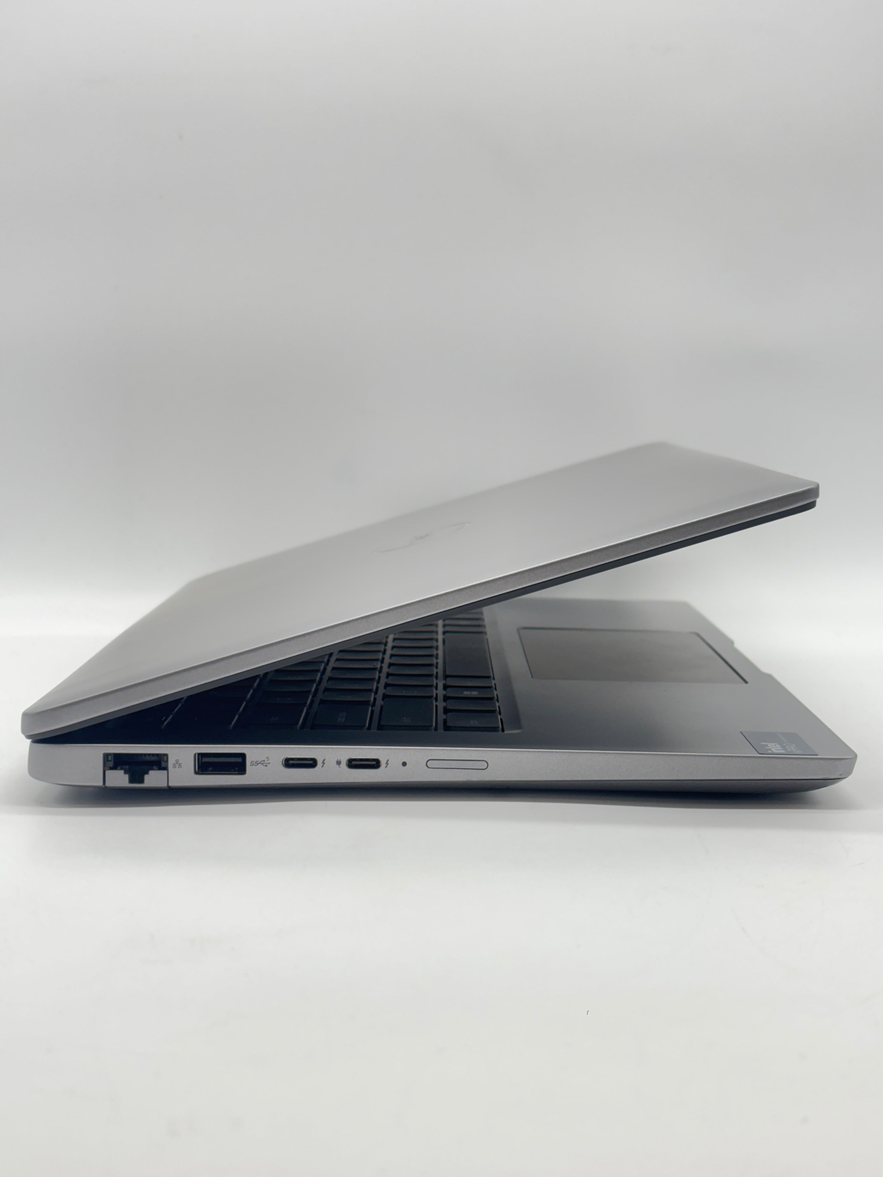 Dell Latitude 5450 Ultra 5 135U 16GB RAM 256GB SSD - BIOS Lock/Remotely Managed
