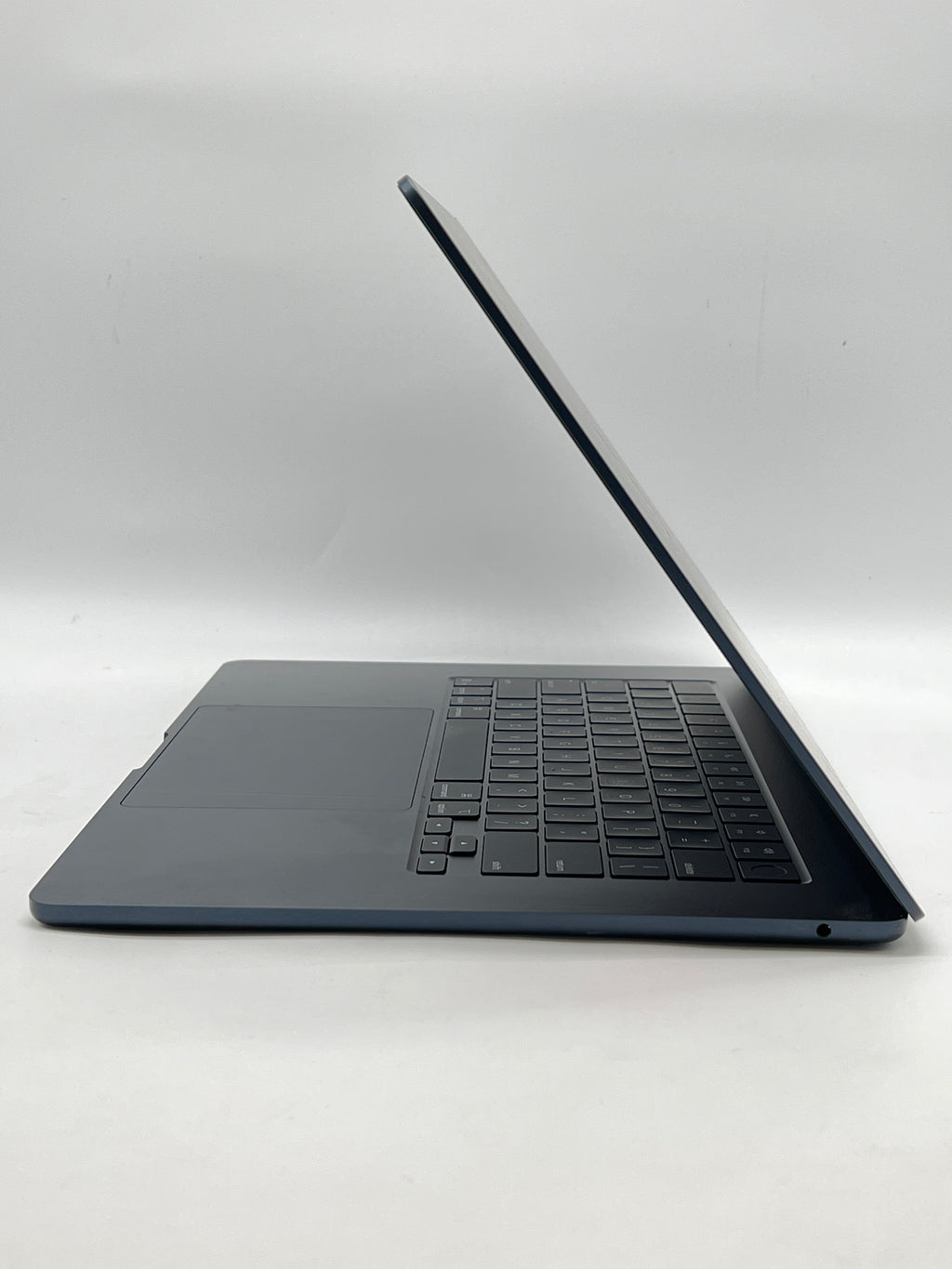 Apple MacBook Air 15" M4 2025 16GB RAM 512GB SSD - Used