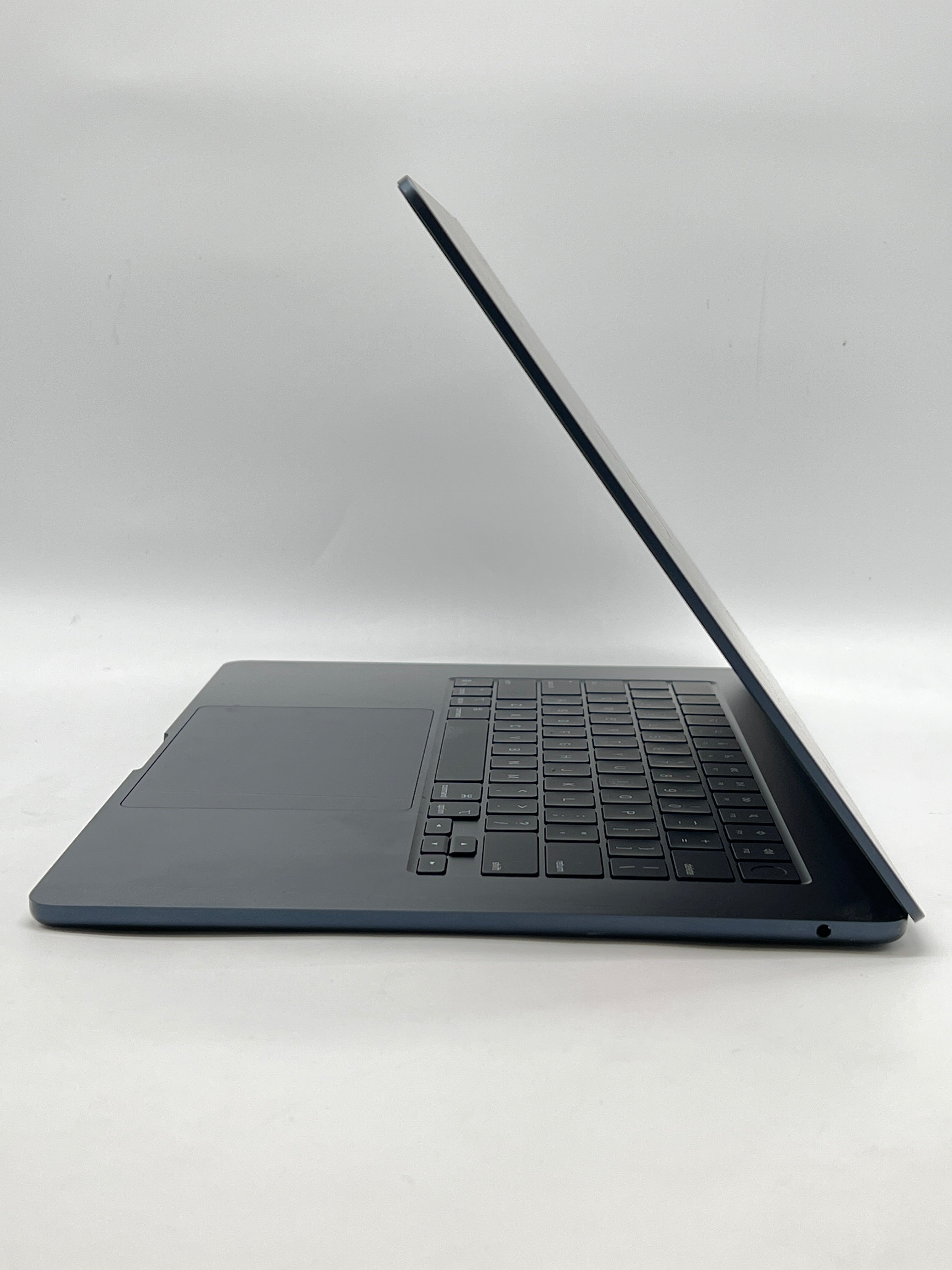 Apple MacBook Air 15" M4 2025 16GB RAM 512GB SSD - Used
