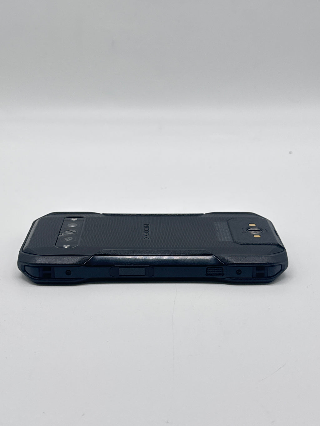 Kyocera DuraForce Pro 3 128GB Black Rugged Compatible with Verizon - For Parts