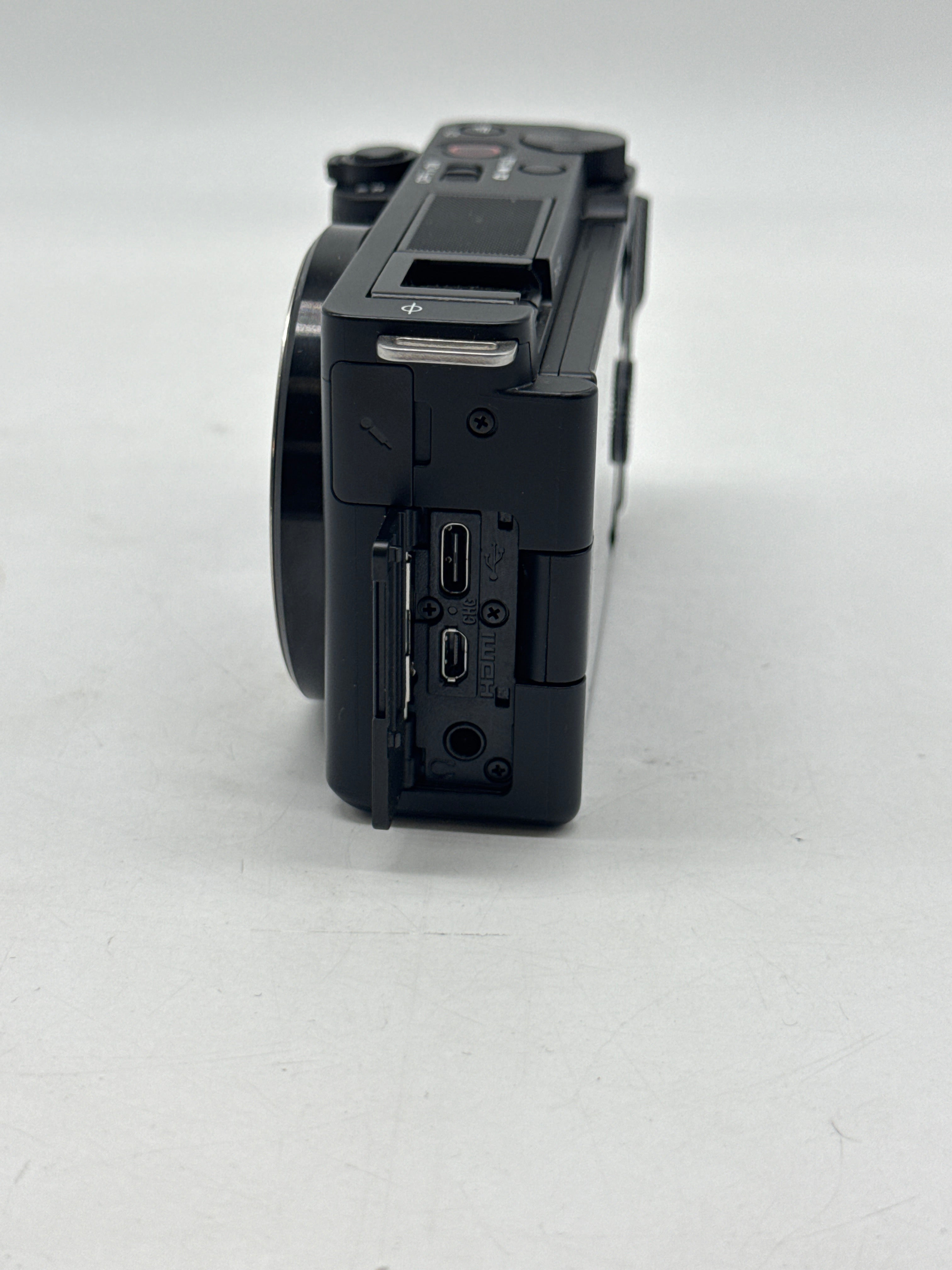 Sony ZV-E10 24.2MP Mirrorless Camera Black - Used with Box