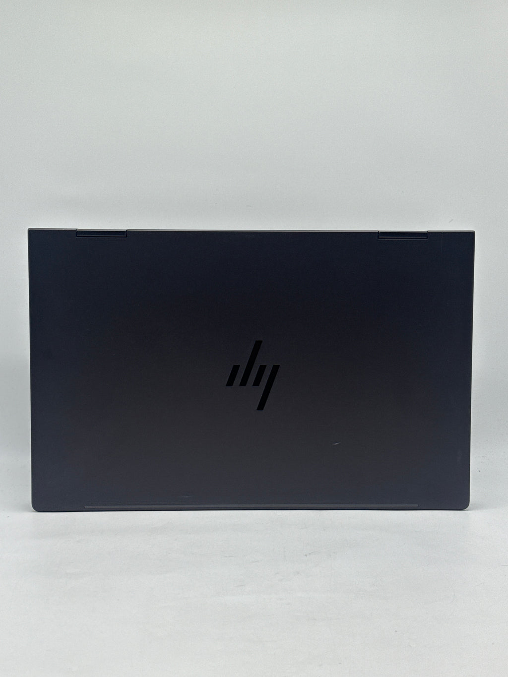 HP ENVY x360 15-fh0013dx 15.6" AMD Ryzen 5 7530U 8GB RAM 256GB SSD - Used