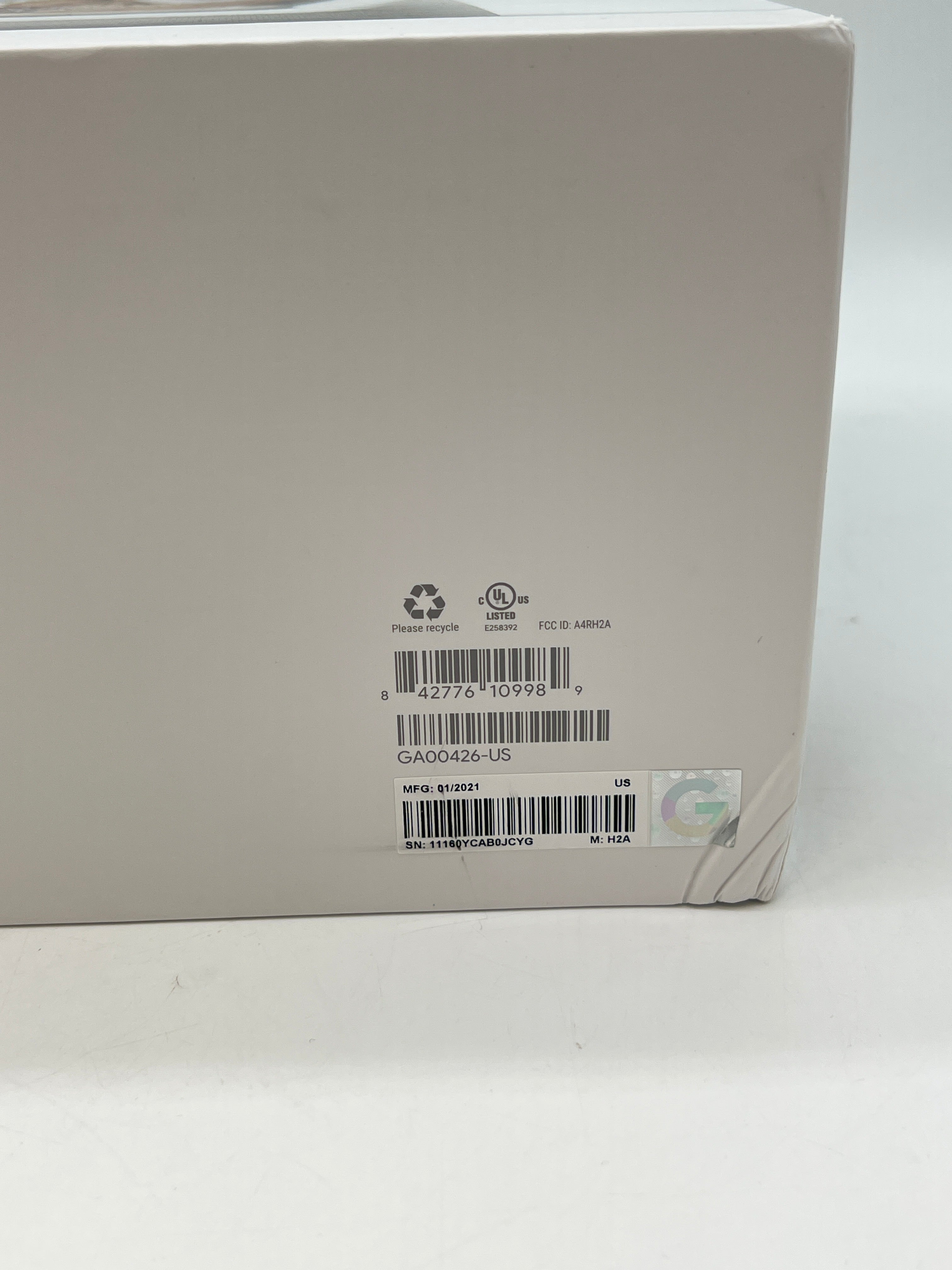 Google Nest Hub Max Smart Speaker Display 10" - New Open Box