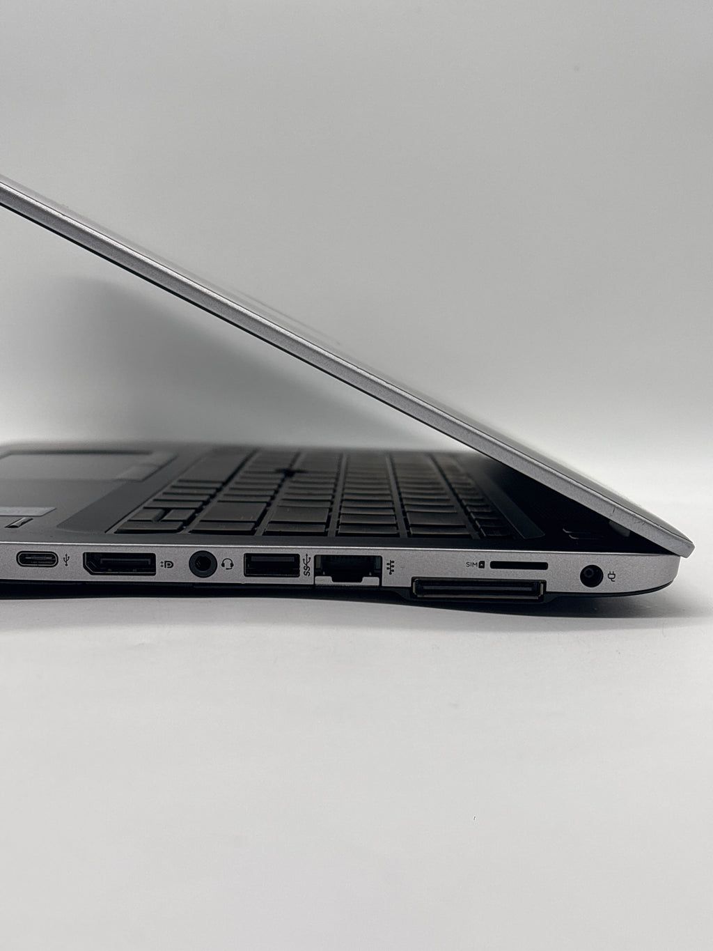 HP Elitebook 840 G4 Laptop i5-7300U 8GB RAM 512GB HDD - For Parts (Bad Battery)