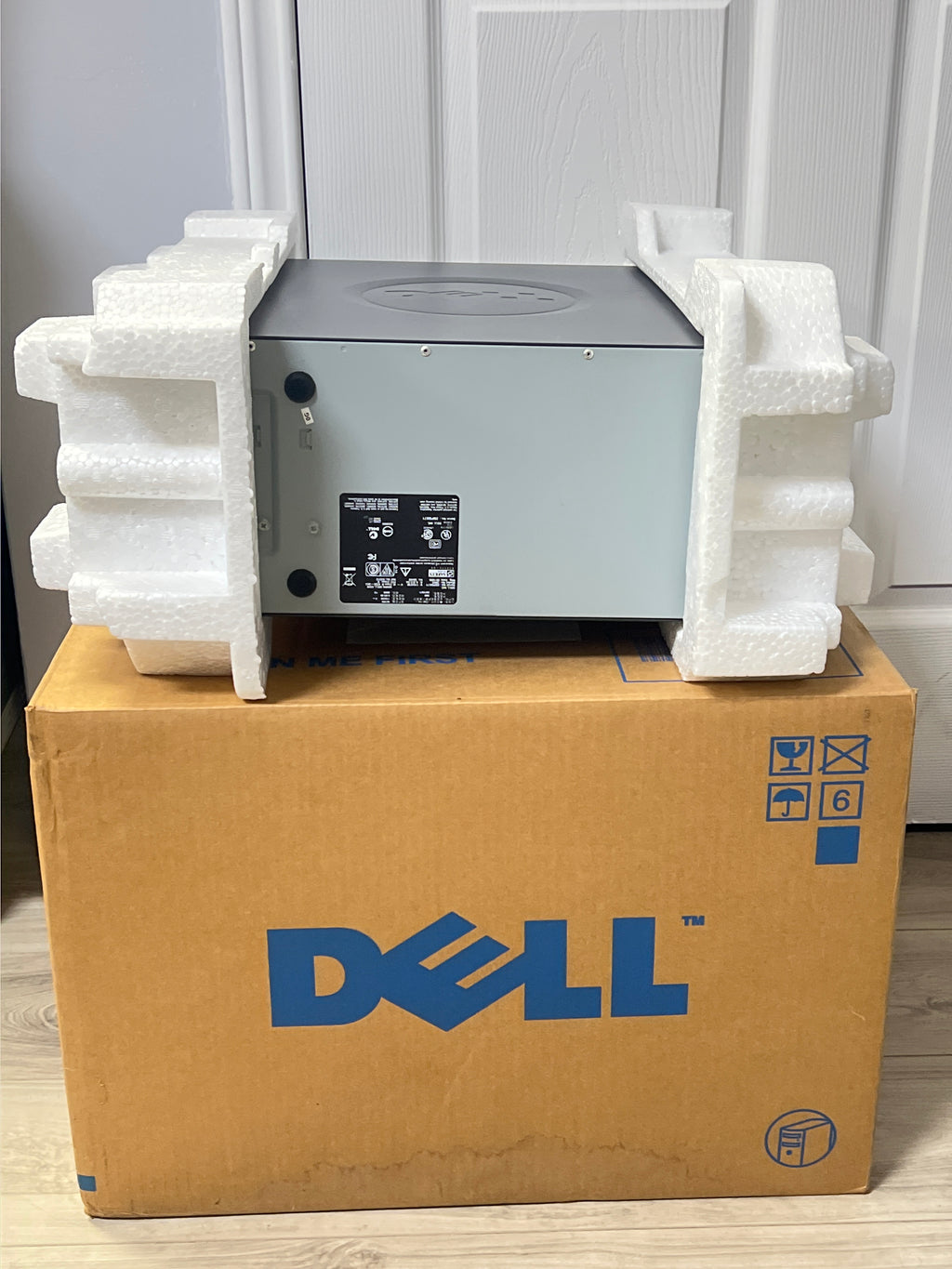 Dell Dimension 4700 Intel Pentium 4 256MB DDR2 80GB HDD - New Open box