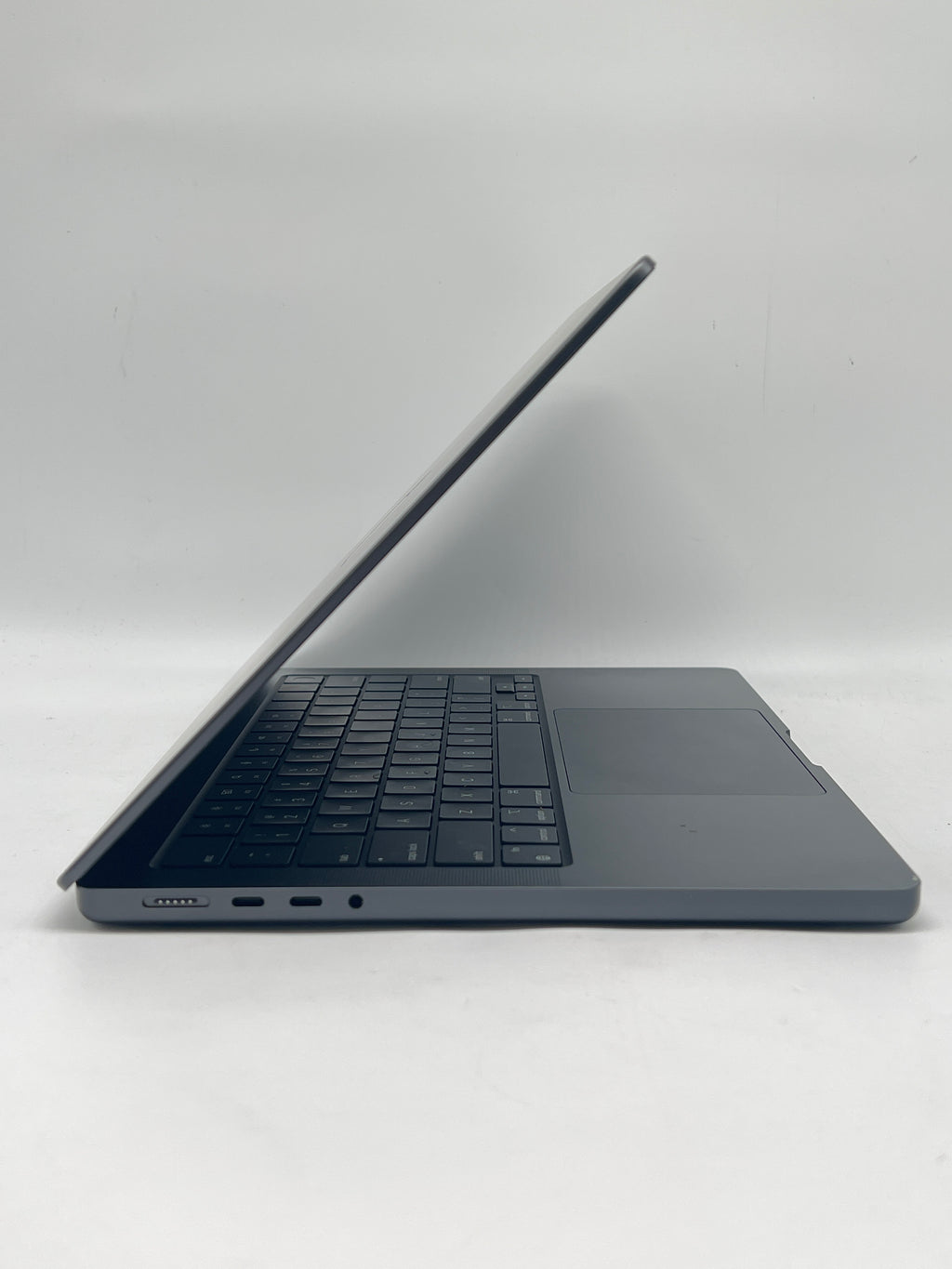 Apple MacBook Pro 14" M4 16GB RAM 512GB SSD - Used