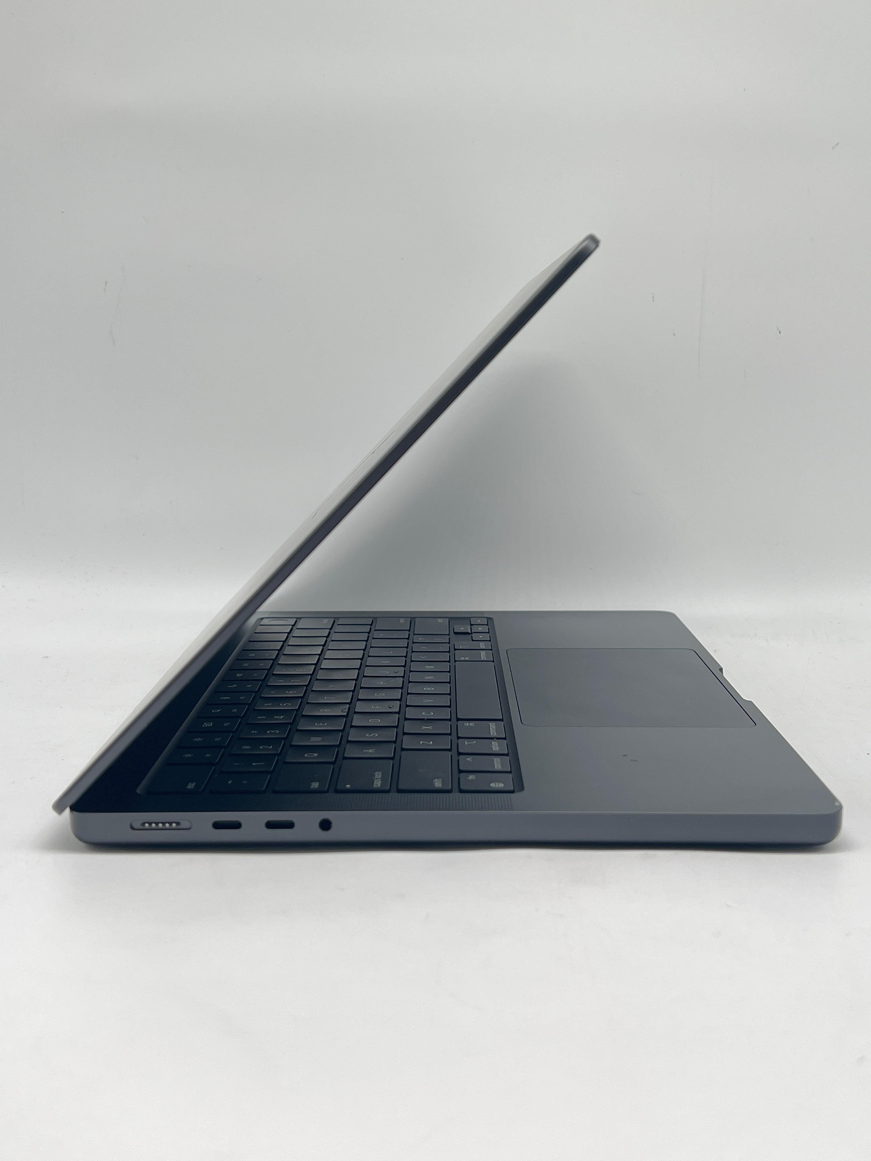 Apple MacBook Pro 14" M4 16GB RAM 512GB SSD - Used