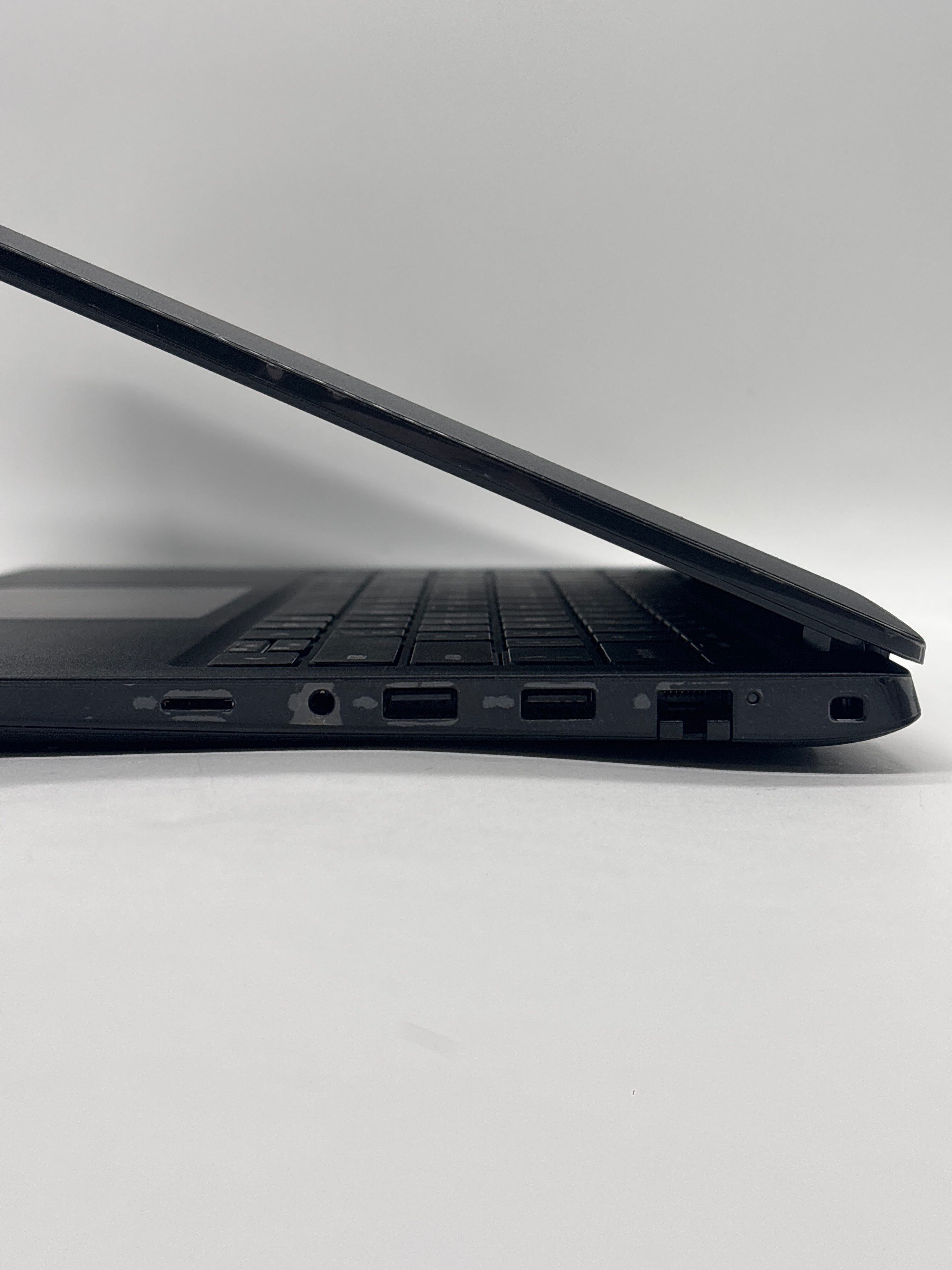 Dell Latitude 3420 i5-1145G7 16GB RAM 256GB SSD - For Parts (Read DESC)