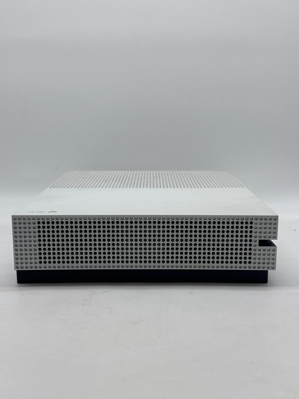 Microsoft Xbox One S 1681 500GB White Console w/ Controller HDMI Cable Used