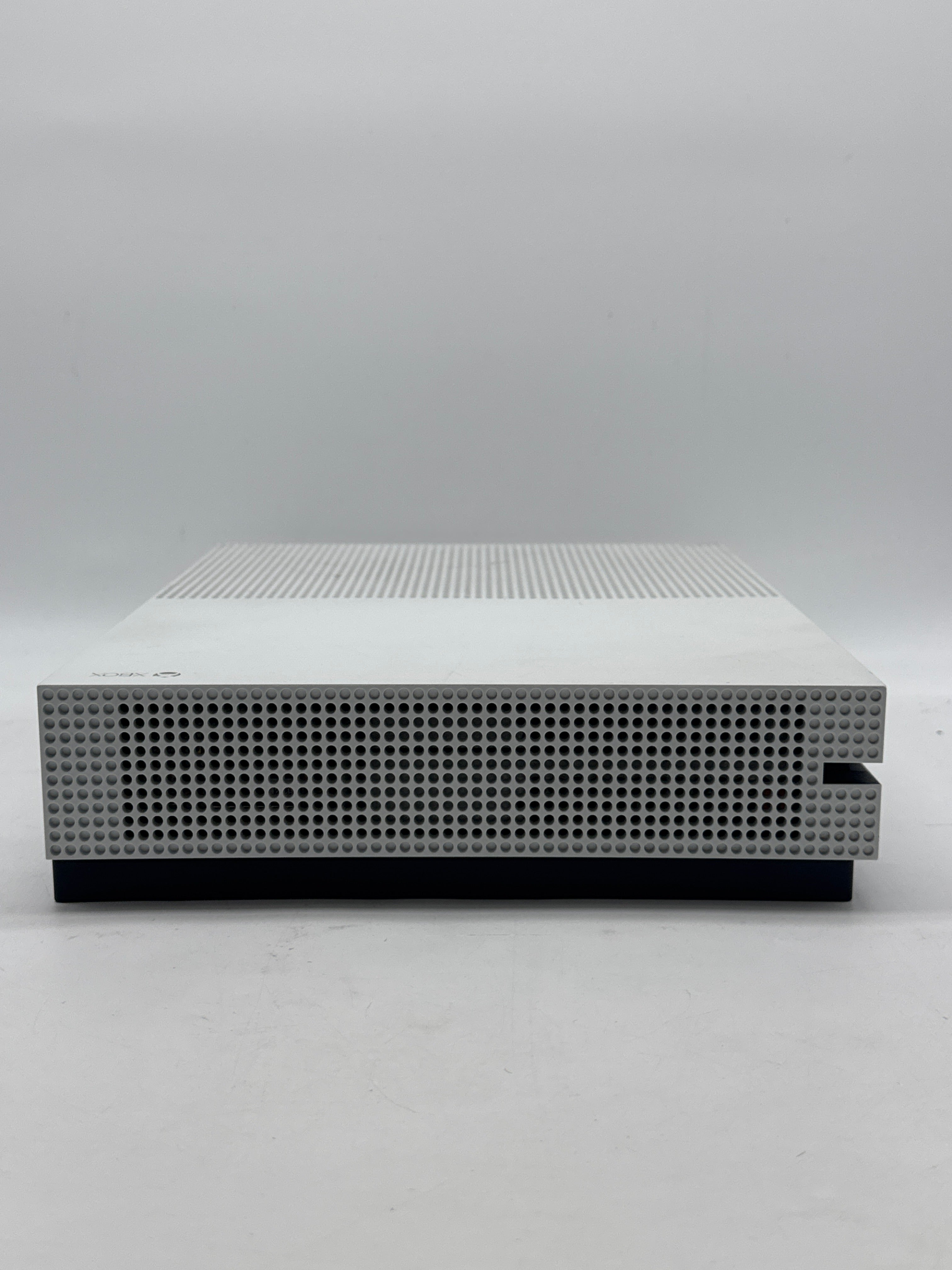 Microsoft Xbox One S 1681 500GB White Console w/ Controller HDMI Cable Used