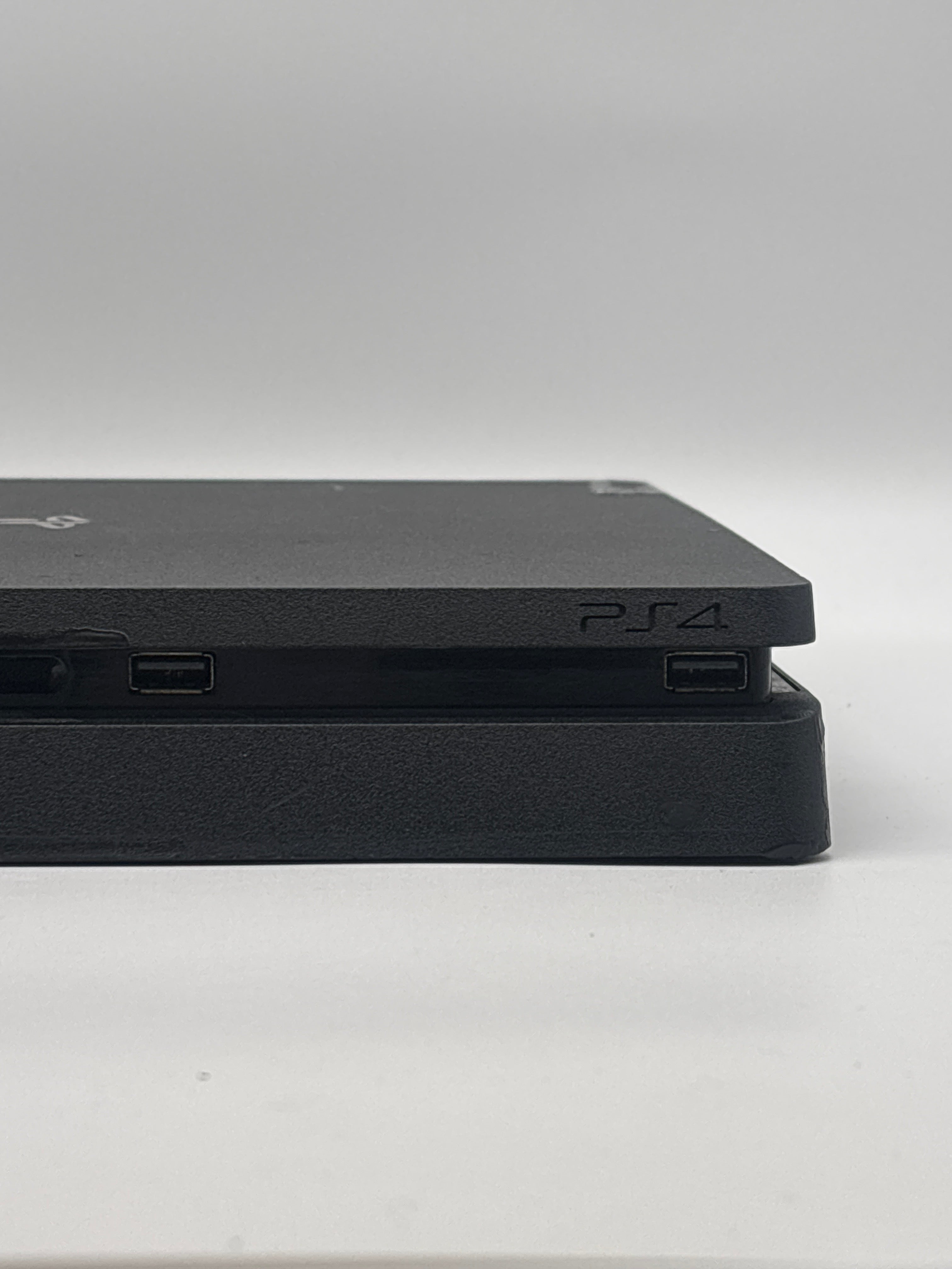 Sony PlayStation 4 Slim CUH-2215B 1TB Console Black Used