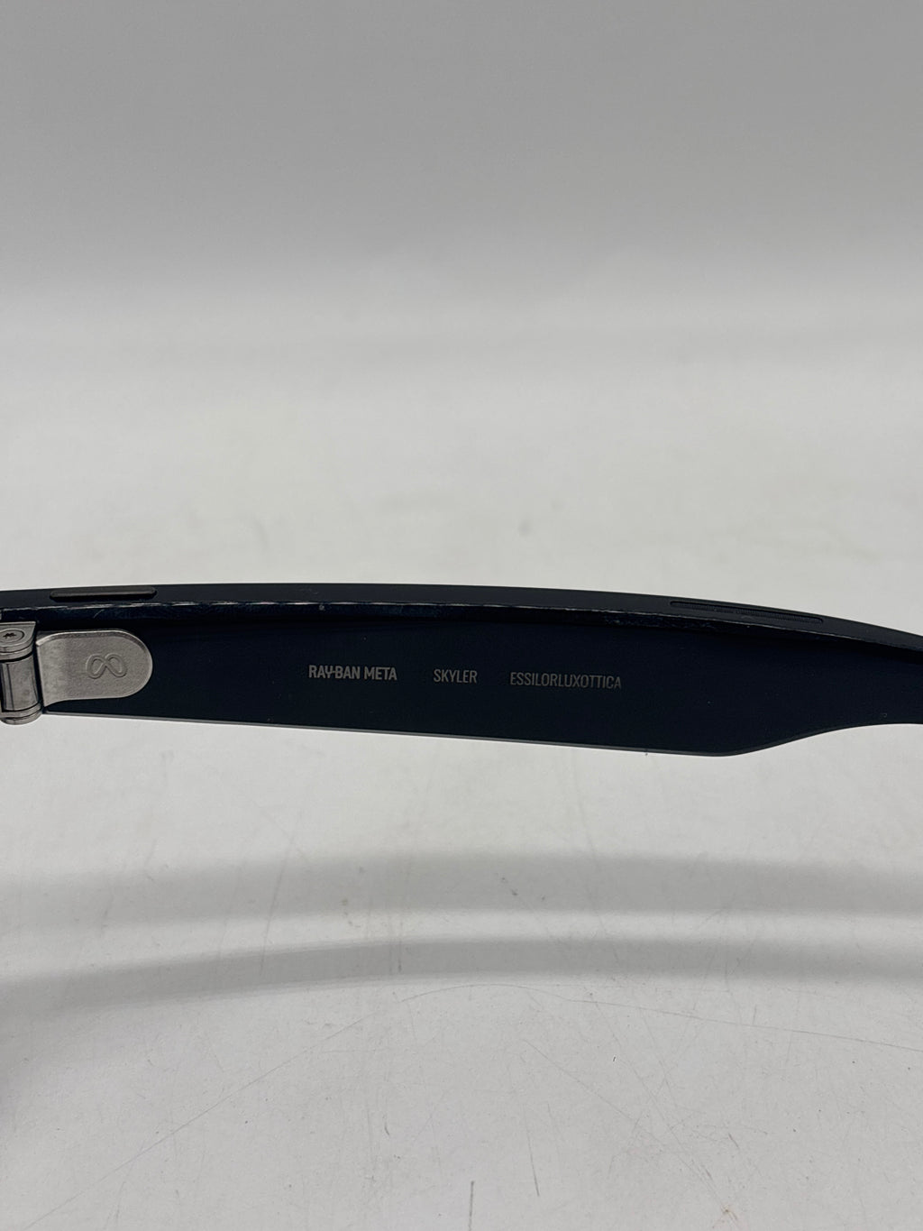 Ray-Ban Skyler Meta Glasses GEN 1 RW4010 - Used with Box