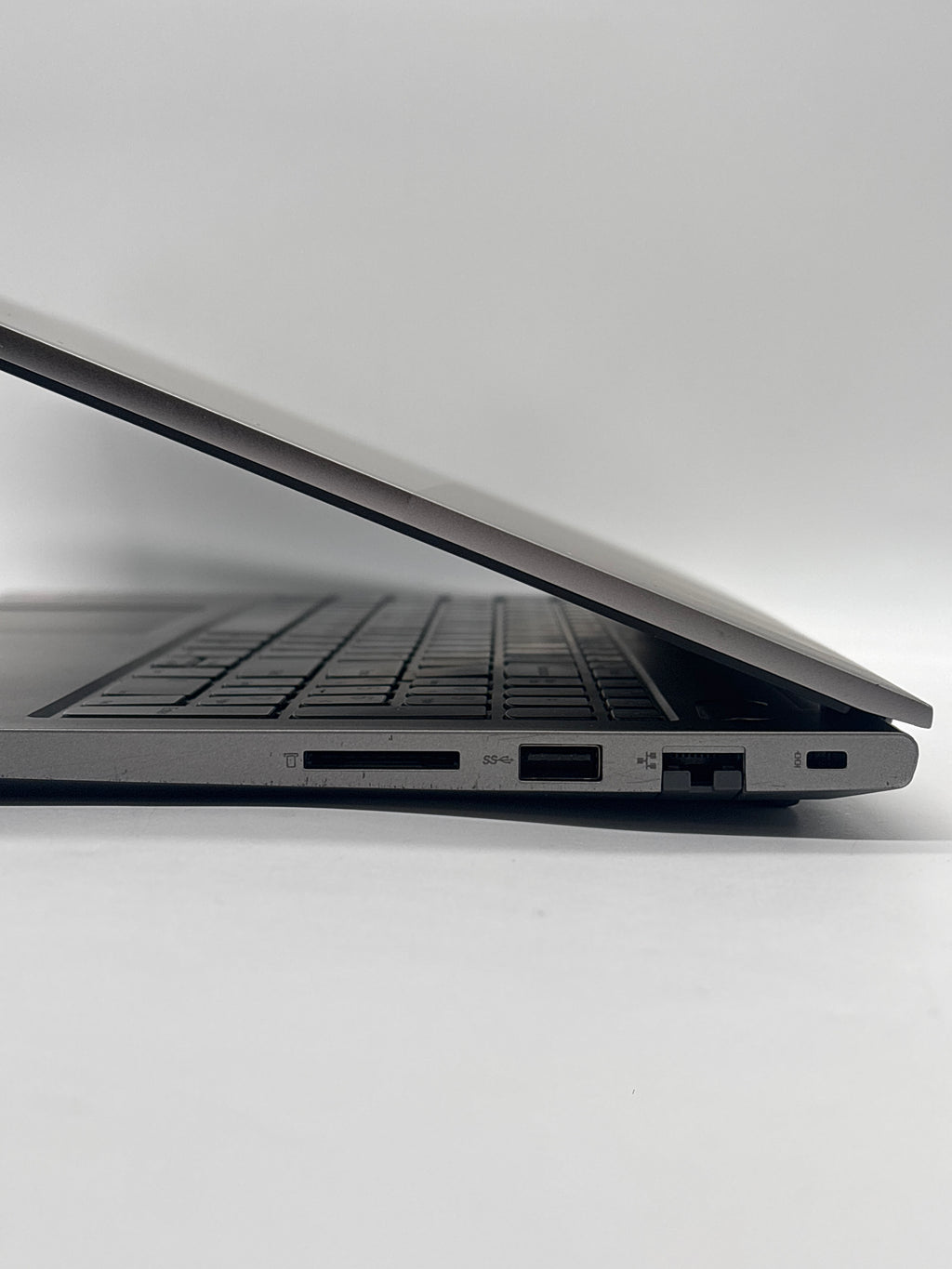 Lenovo ThinkBook 15 G2 ARE AMD Ryzen 5 4500U 8GB RAM 512GB SSD - For Parts (Read)