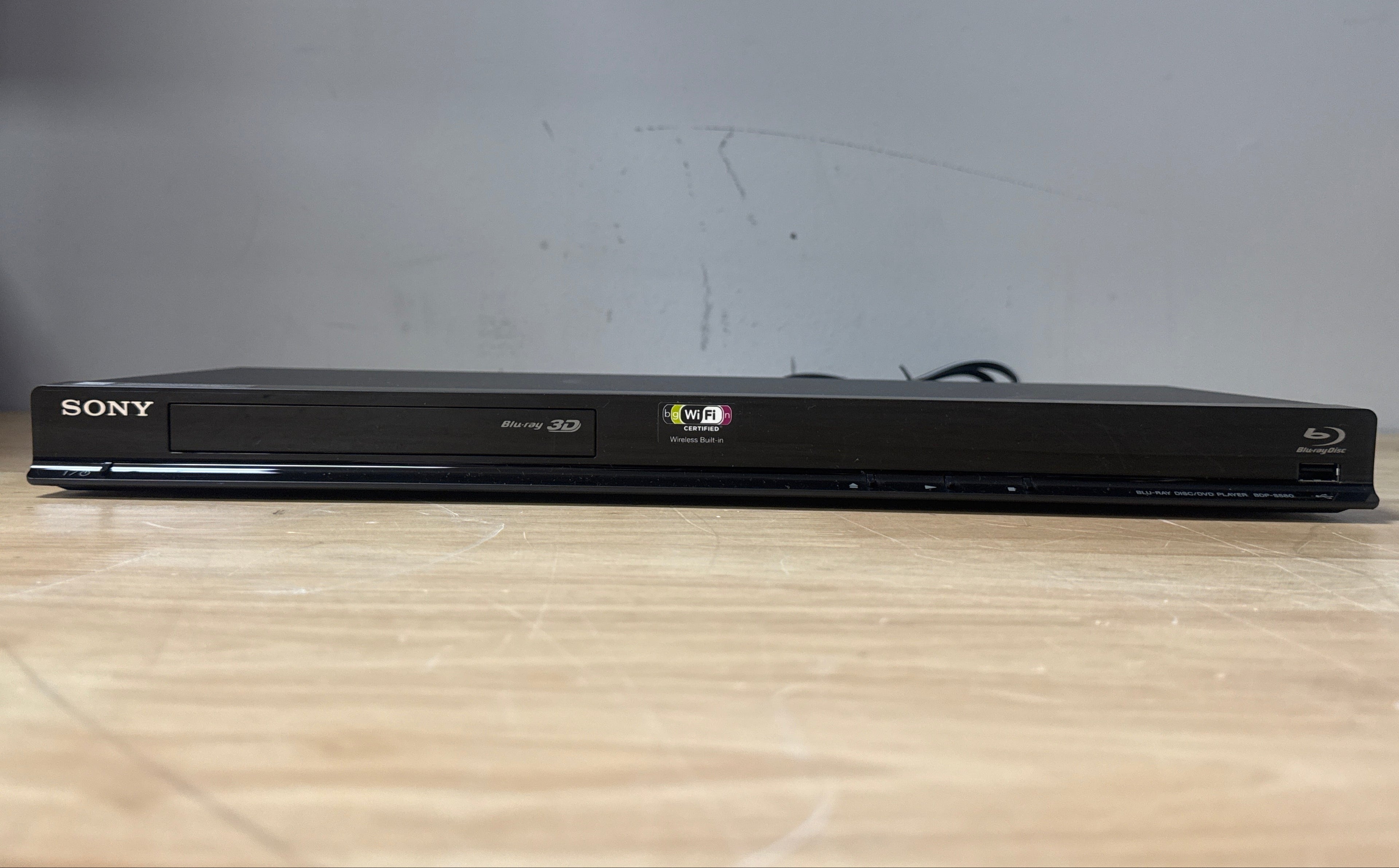 Sony BDP-S580 Blu-ray DVD Player - New In Box