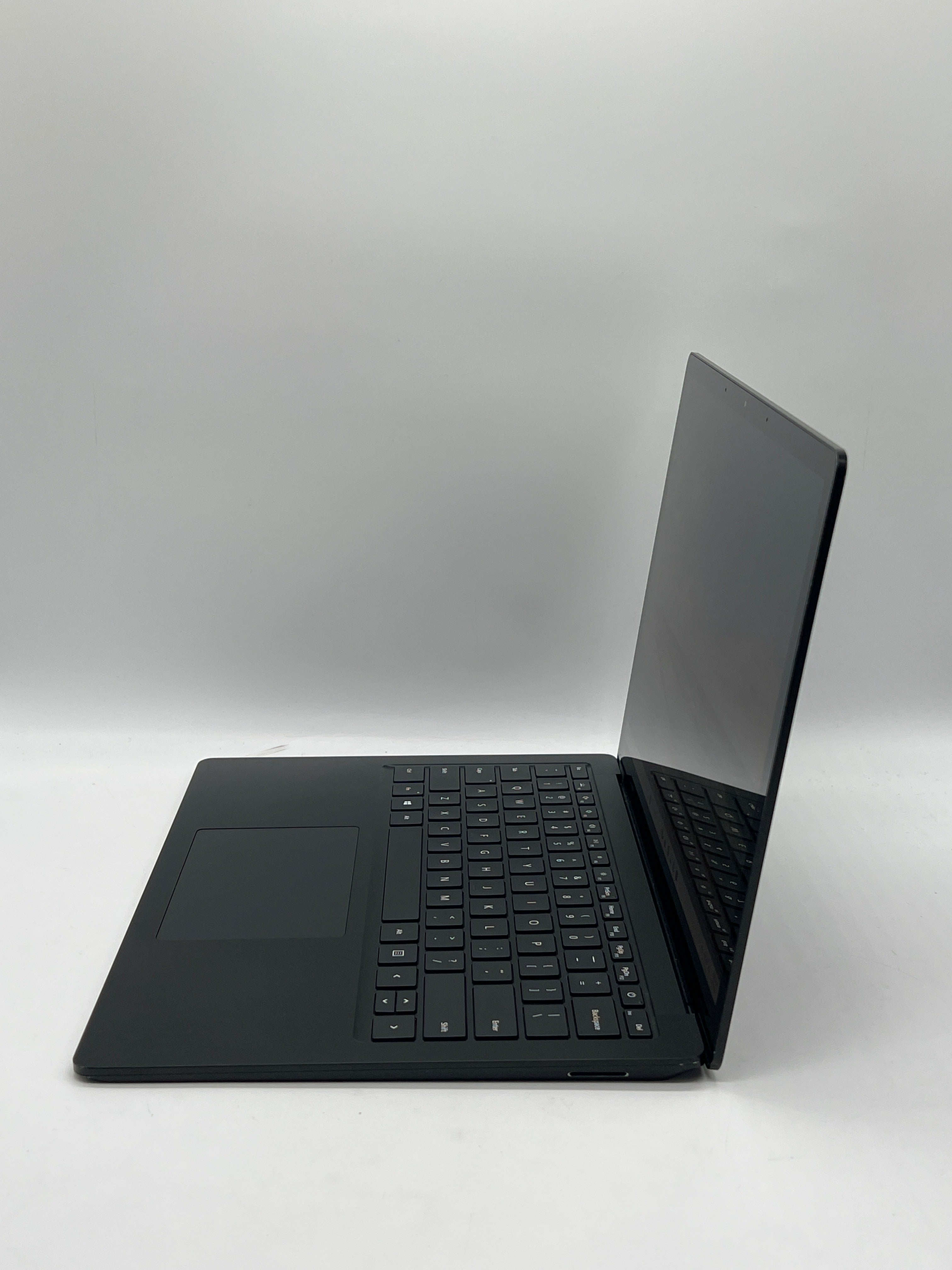 Microsoft Surface Laptop 3 1868 15" Core i5-1035G7 1.2GHz 8GB RAM 256GB SSD