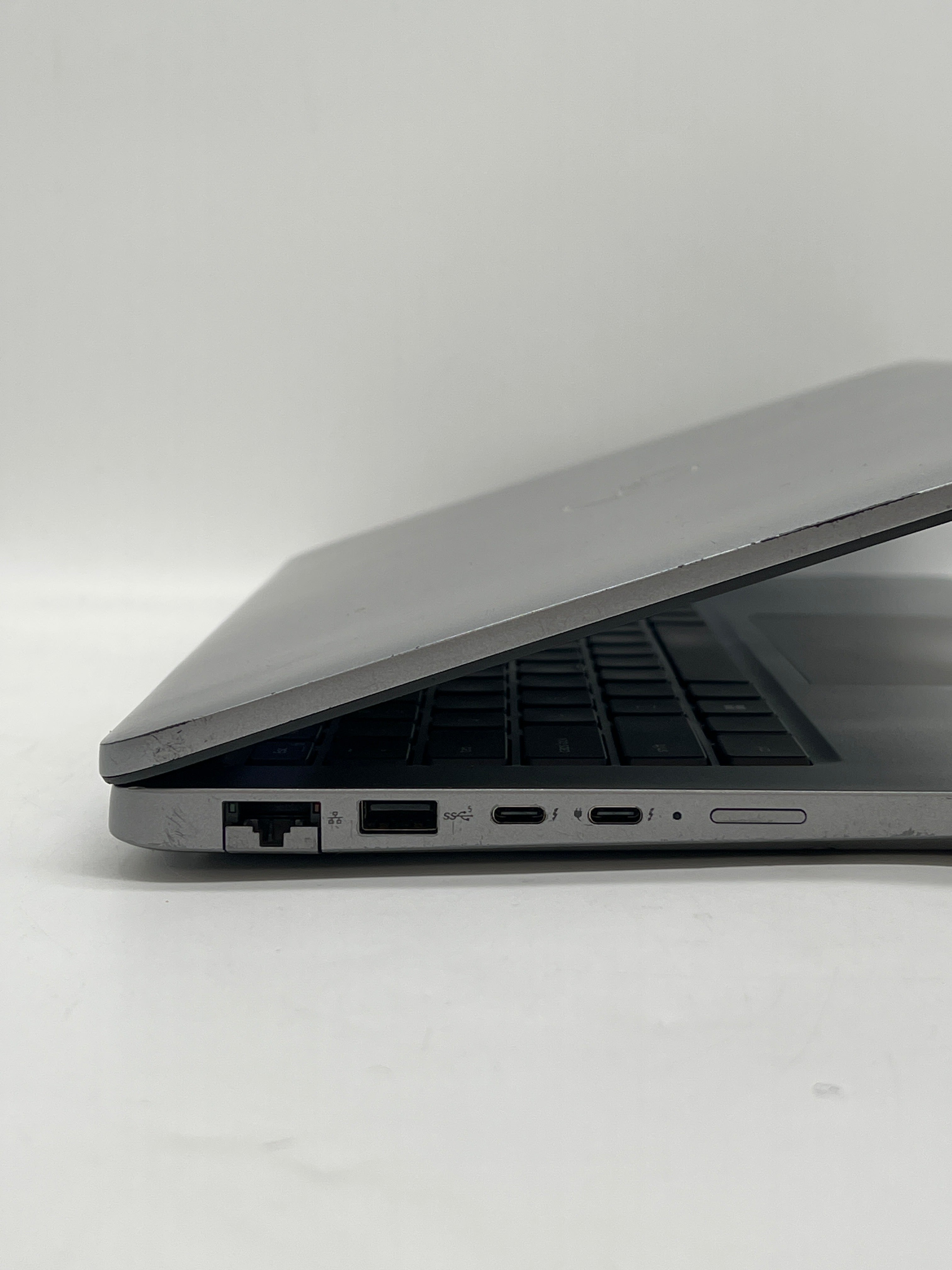 Dell Latitude 5440 14" i5-1335U 16GB RAM 256GB SSD - Used