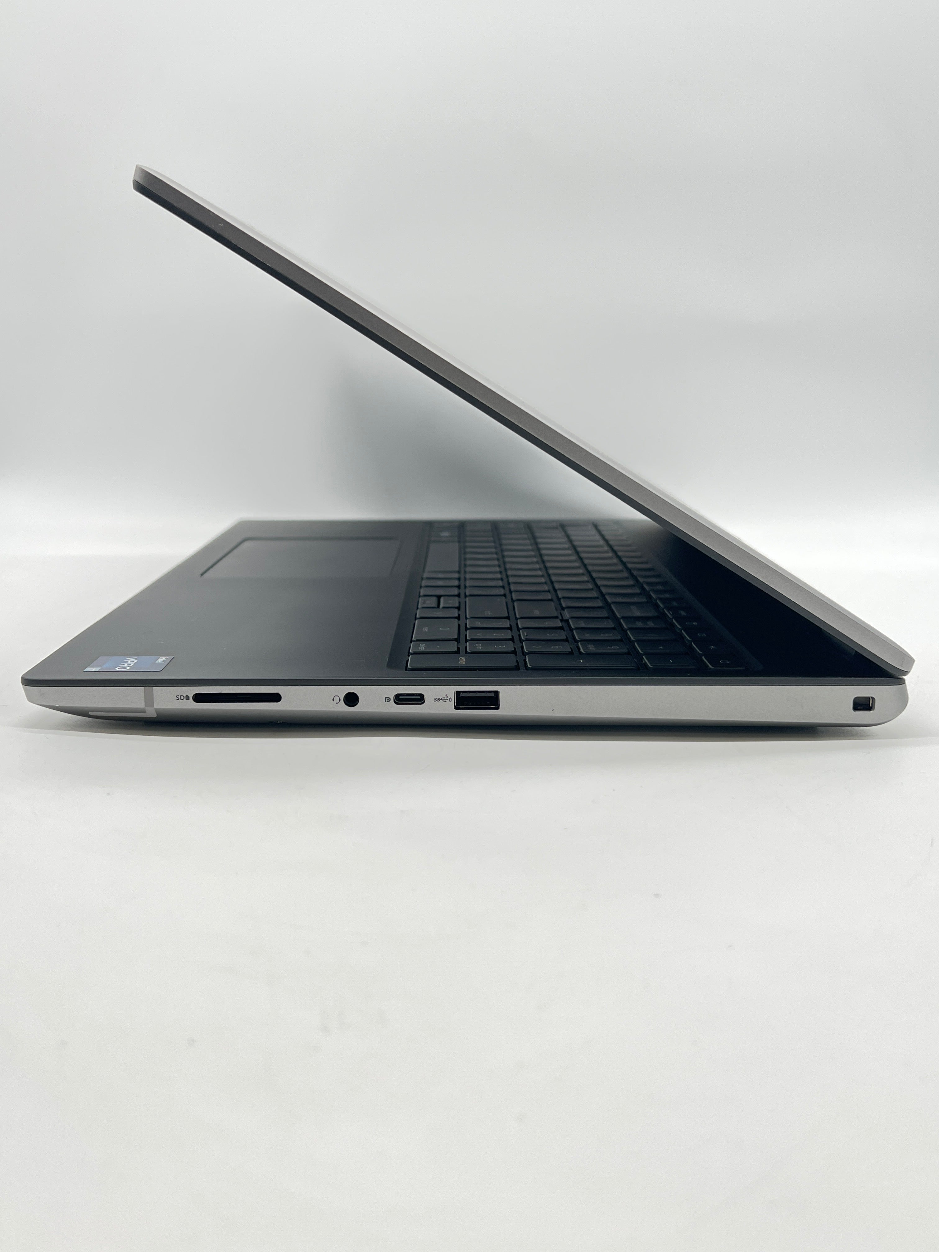 Dell Precision 7670 15-inch Core i7-12850HX 32GB RAM 512GB RTX A2000 - Used